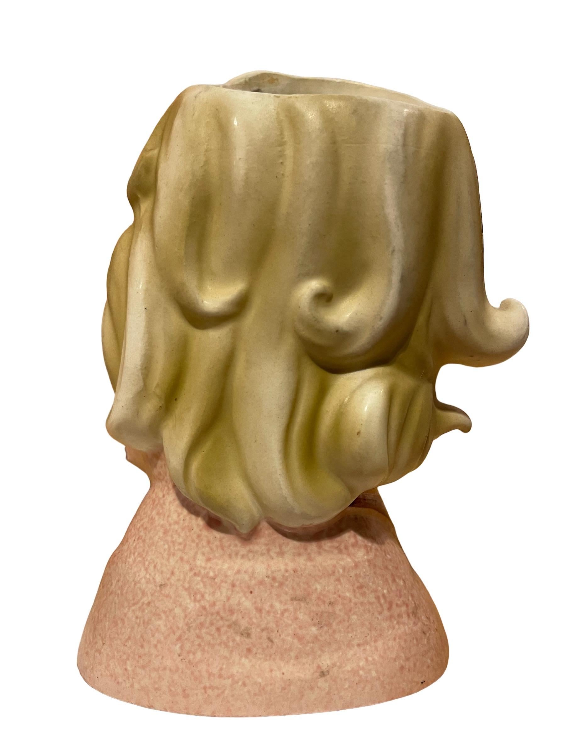 1950er Napcoware Lady Head Vase  (Braun) im Angebot
