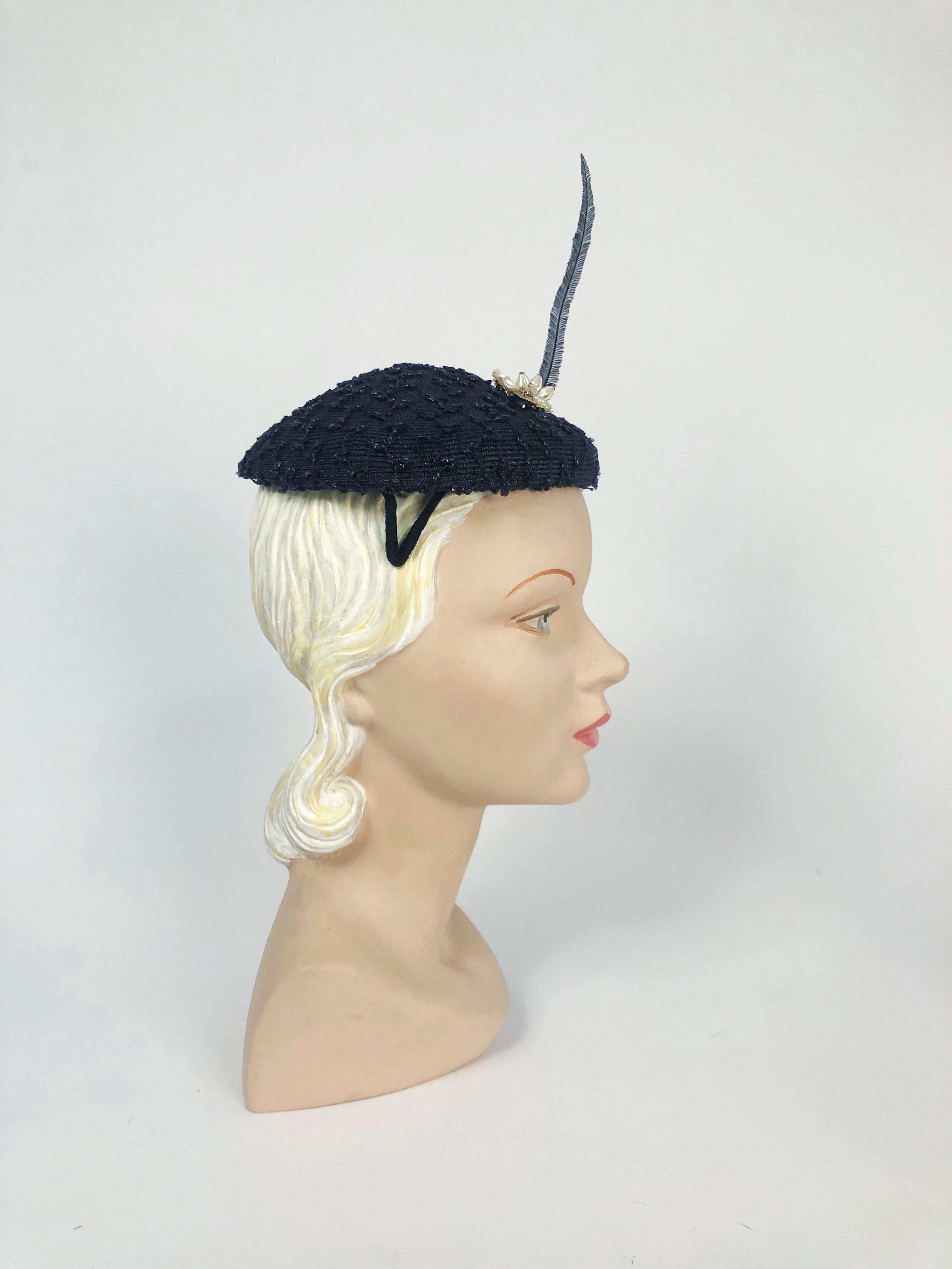 1950s Navy Blue Coated Straw Hat with Hand-curled Feather In Good Condition In San Francisco, CA