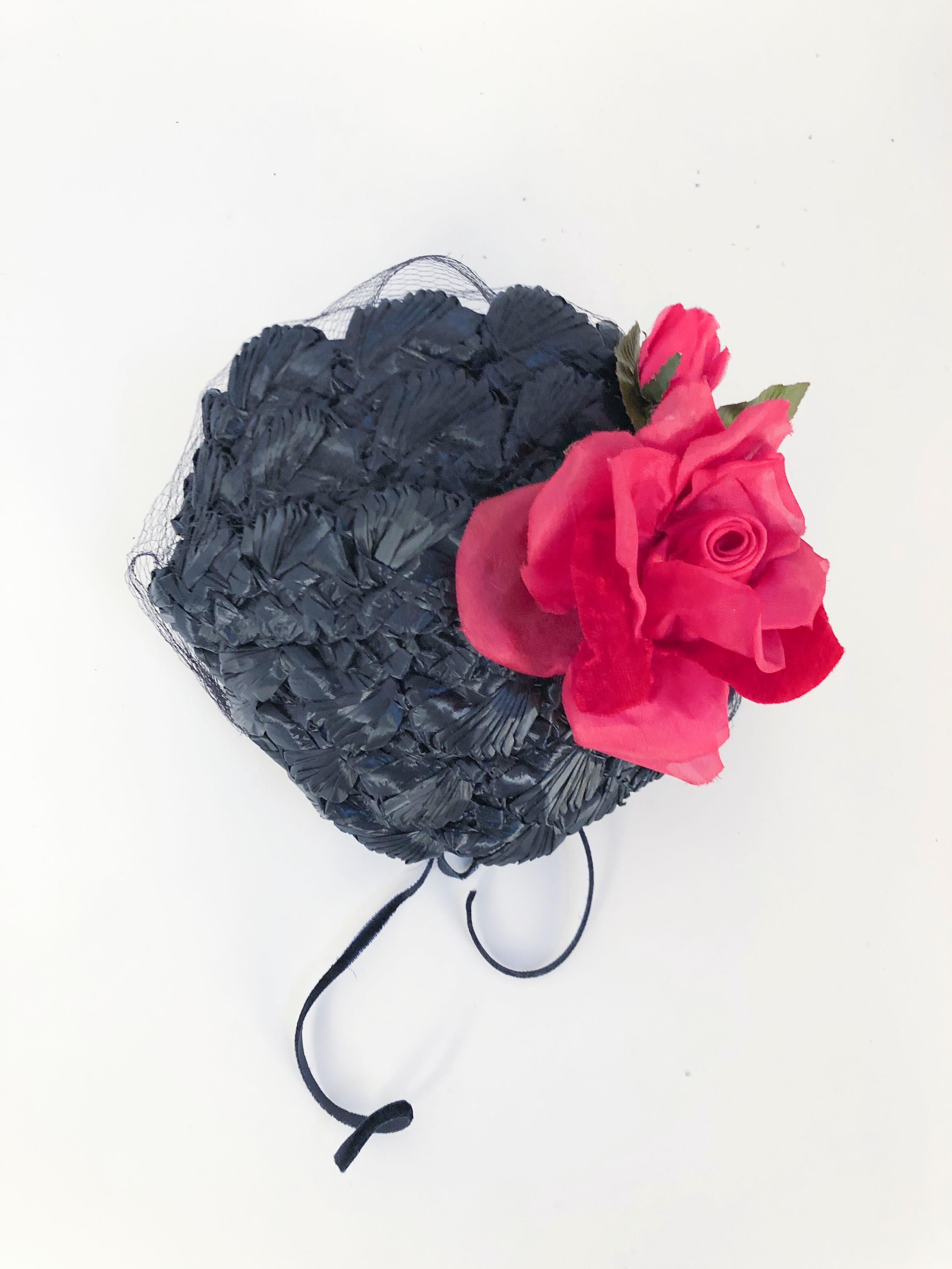 1950s Navy Raffia Hat With Silk and Velvet Rose For Sale 1