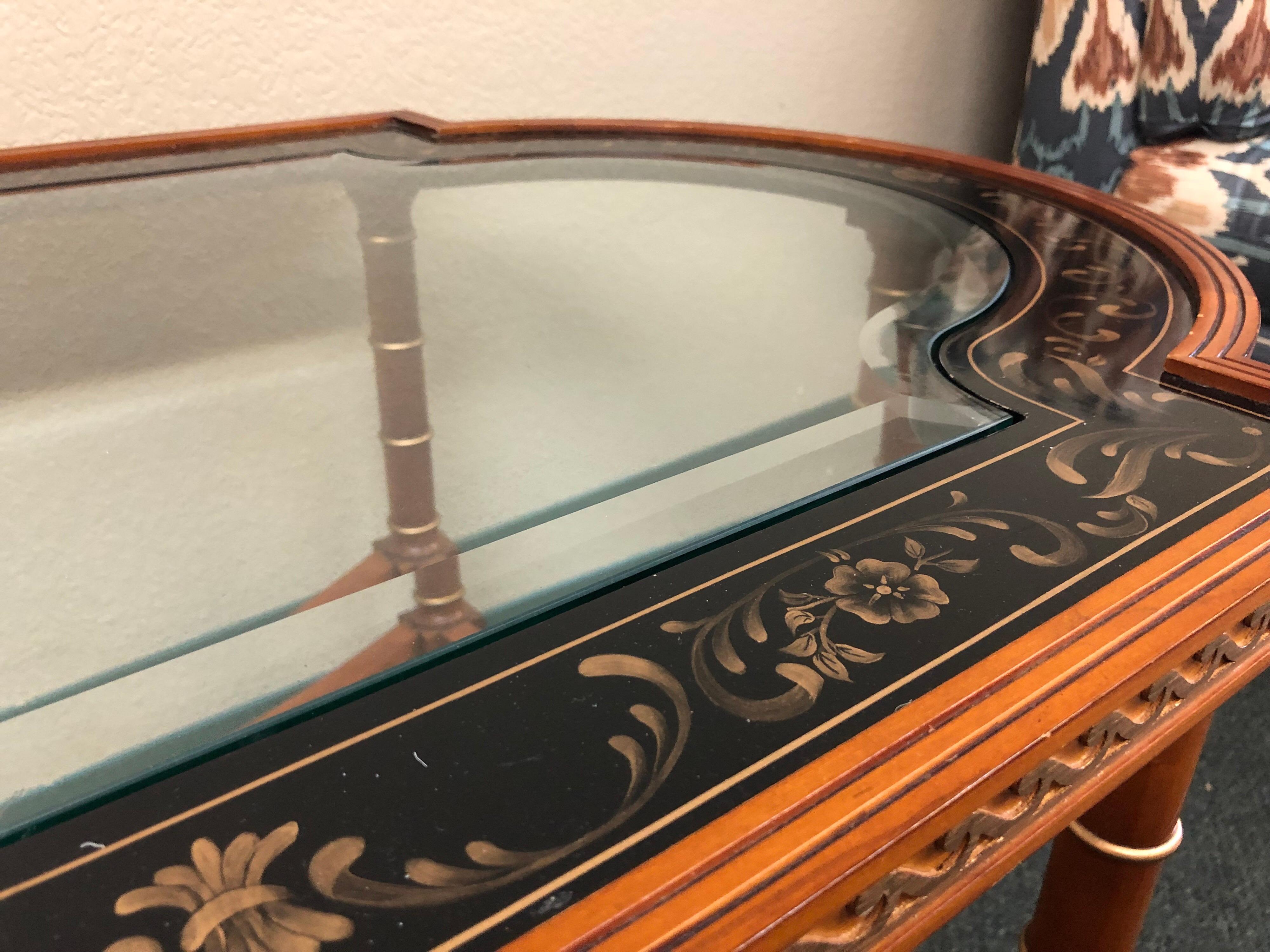 1950s Neoclassical John Widdicomb Wooden Cocktail Table For Sale 1
