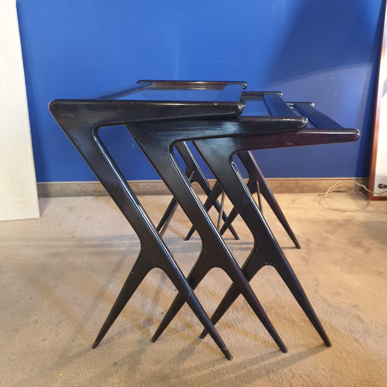 Mid-20th Century 1950s Nesting Tables by Ico Parisi For Sale