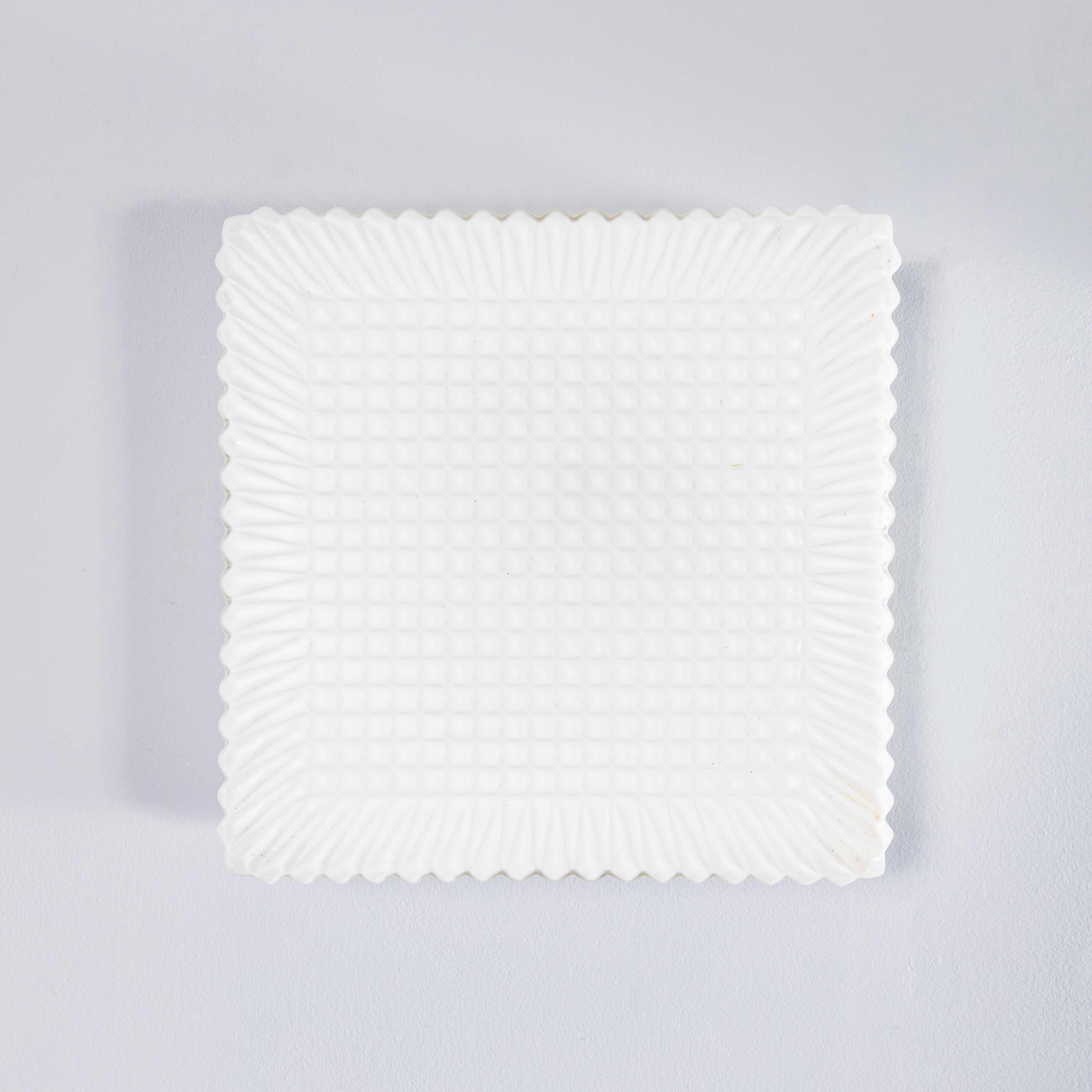 1950's New Old Stock Czech Opaline Geometric - Lámpara de techo Vidrio en venta