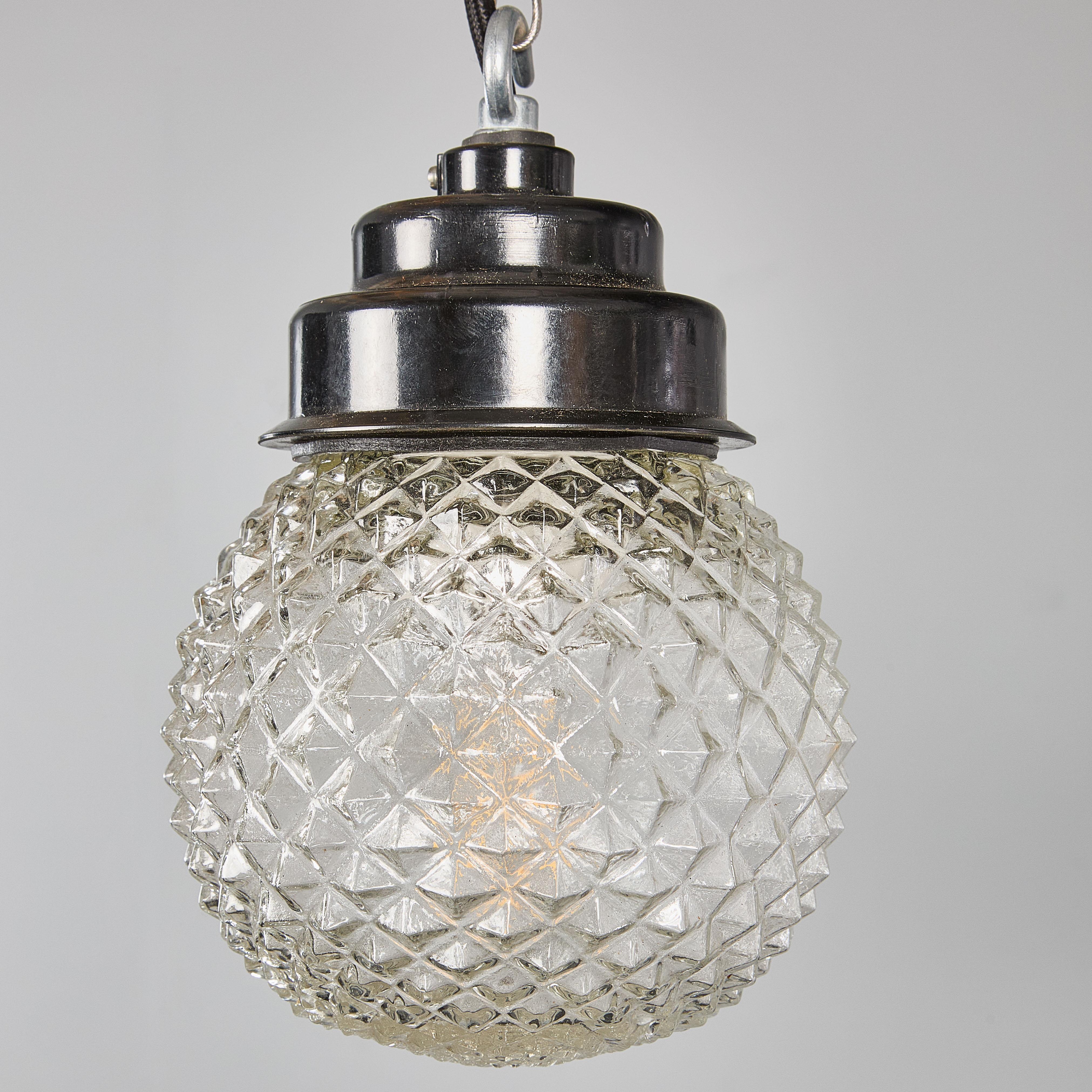 Lampade a sospensione a forma di ananas a strisce screziate del 1950 - Buona quantità in vendita 3