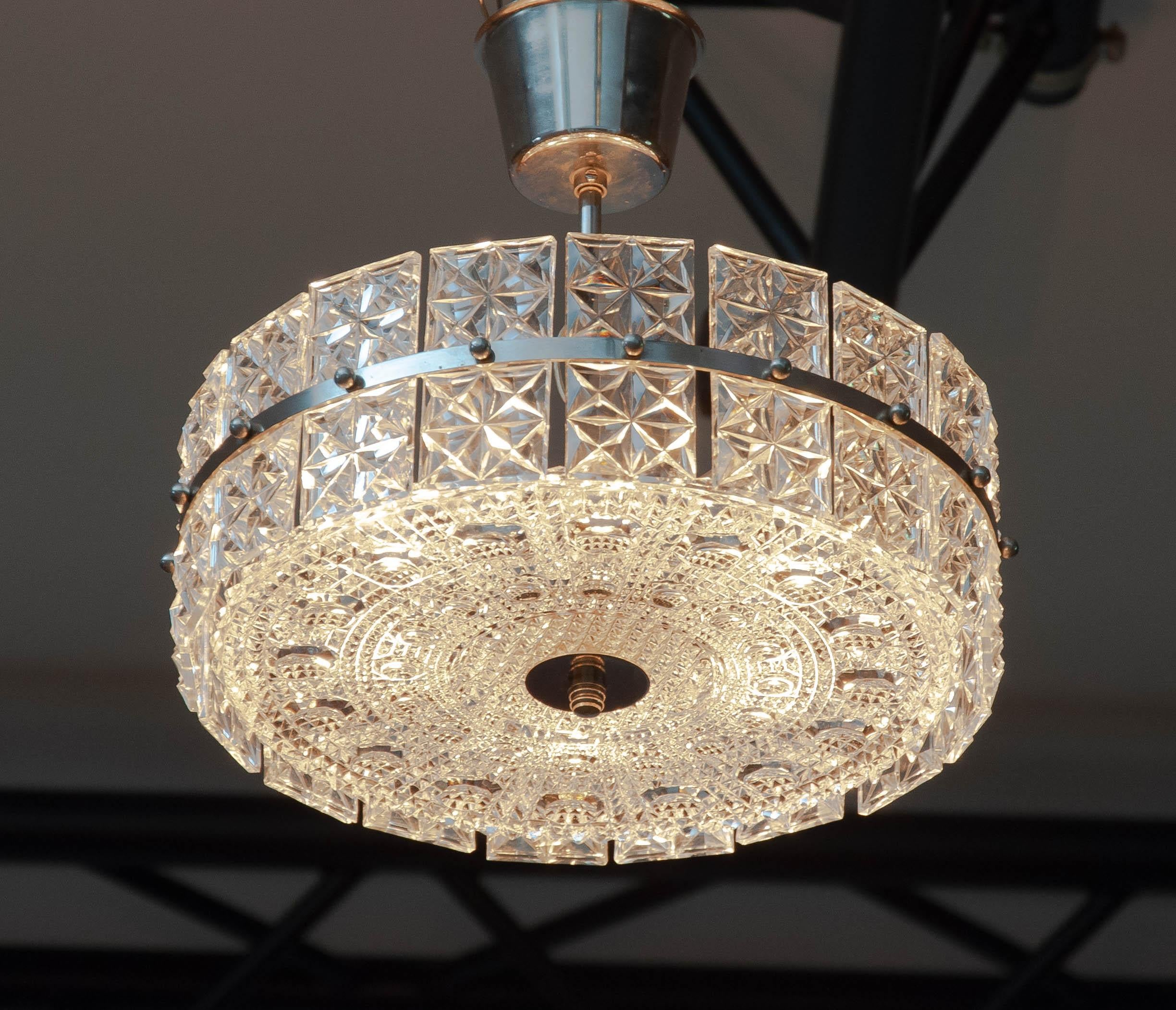 1950's Nickel and Clear Faceted Crystal Pendant / Flush Mount by Kinkeldey In Good Condition For Sale In Silvolde, Gelderland