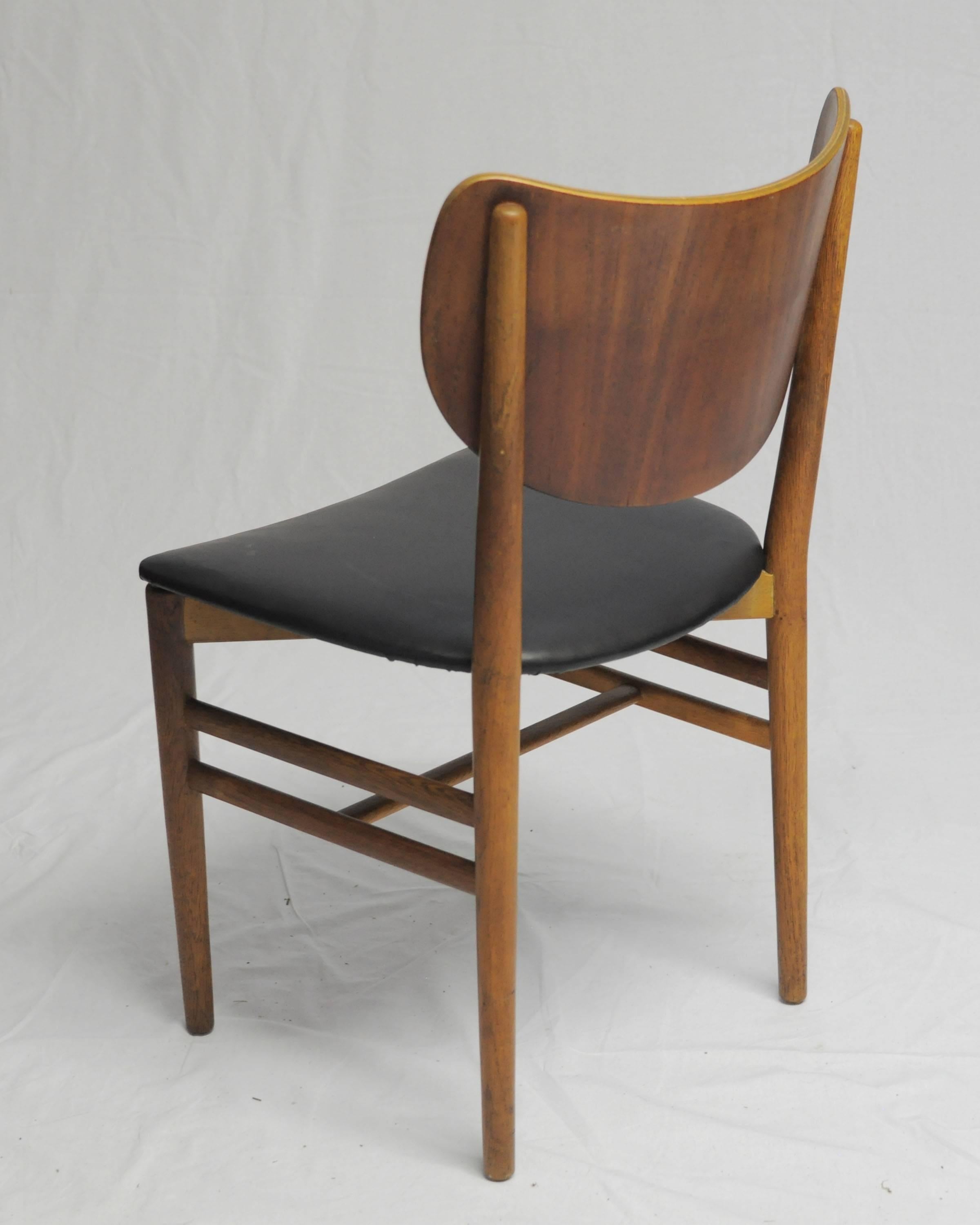 Mid-20th Century 1950s Niels and Eva Koppel Twelve Danish Dining Chairs by Slagelse Møbelfabrik For Sale