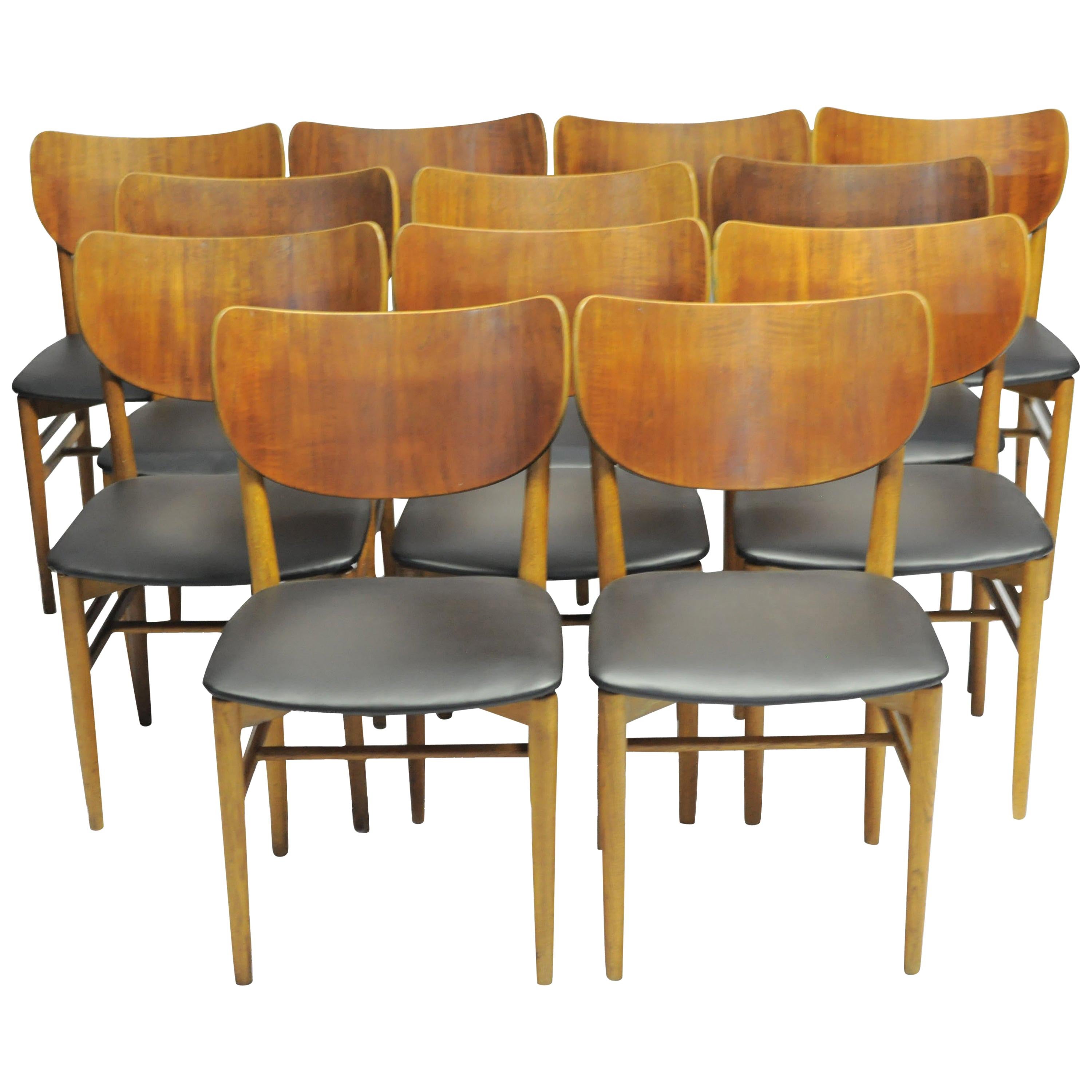 1950s Niels and Eva Koppel Twelve Danish Dining Chairs by Slagelse Møbelfabrik For Sale