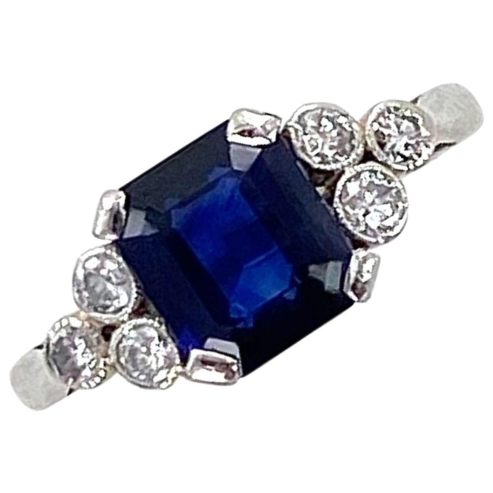 1950s No Heat Blue Sapphire Diamond 18 Karat White Estate Gold Ring