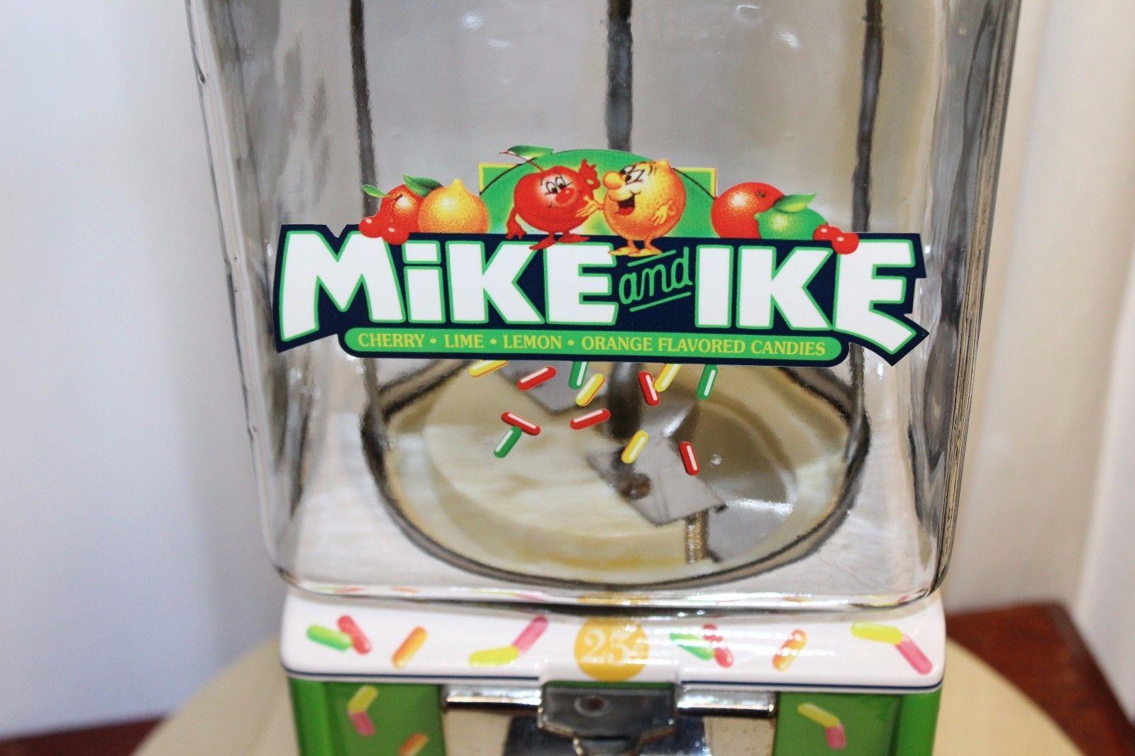 1950s Northwestern Mike & Ike Themed Candy Machine For Sale 5