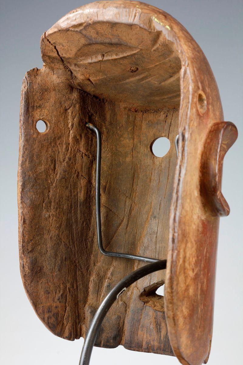 1950's Nyamwezi Mask With Inserted Wooden Teeth, Tanzania For Sale 2