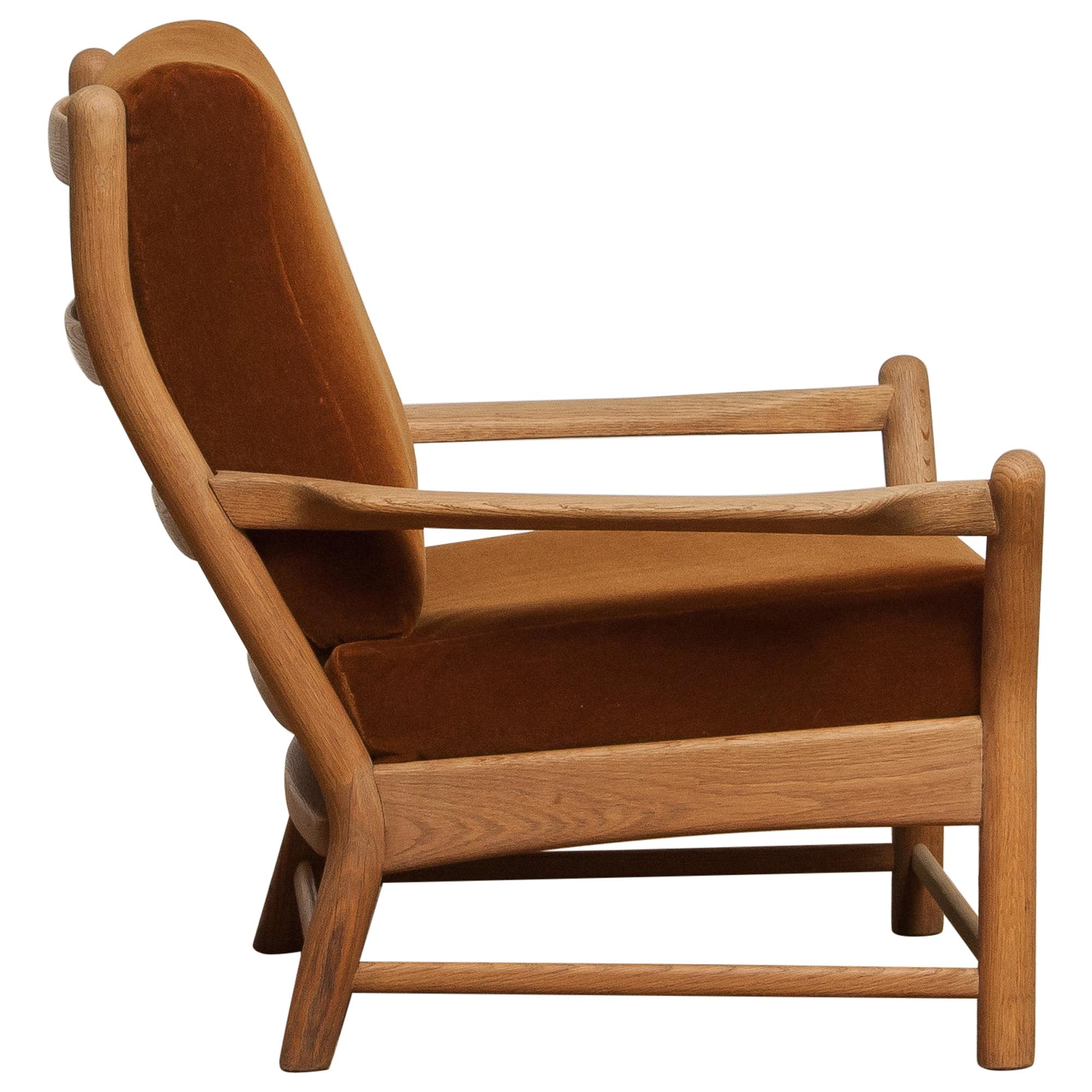 1950s, Oak and Brown Velvet Lounge Arm Easy Lounge Club Chair from Denmark In Good Condition In Silvolde, Gelderland