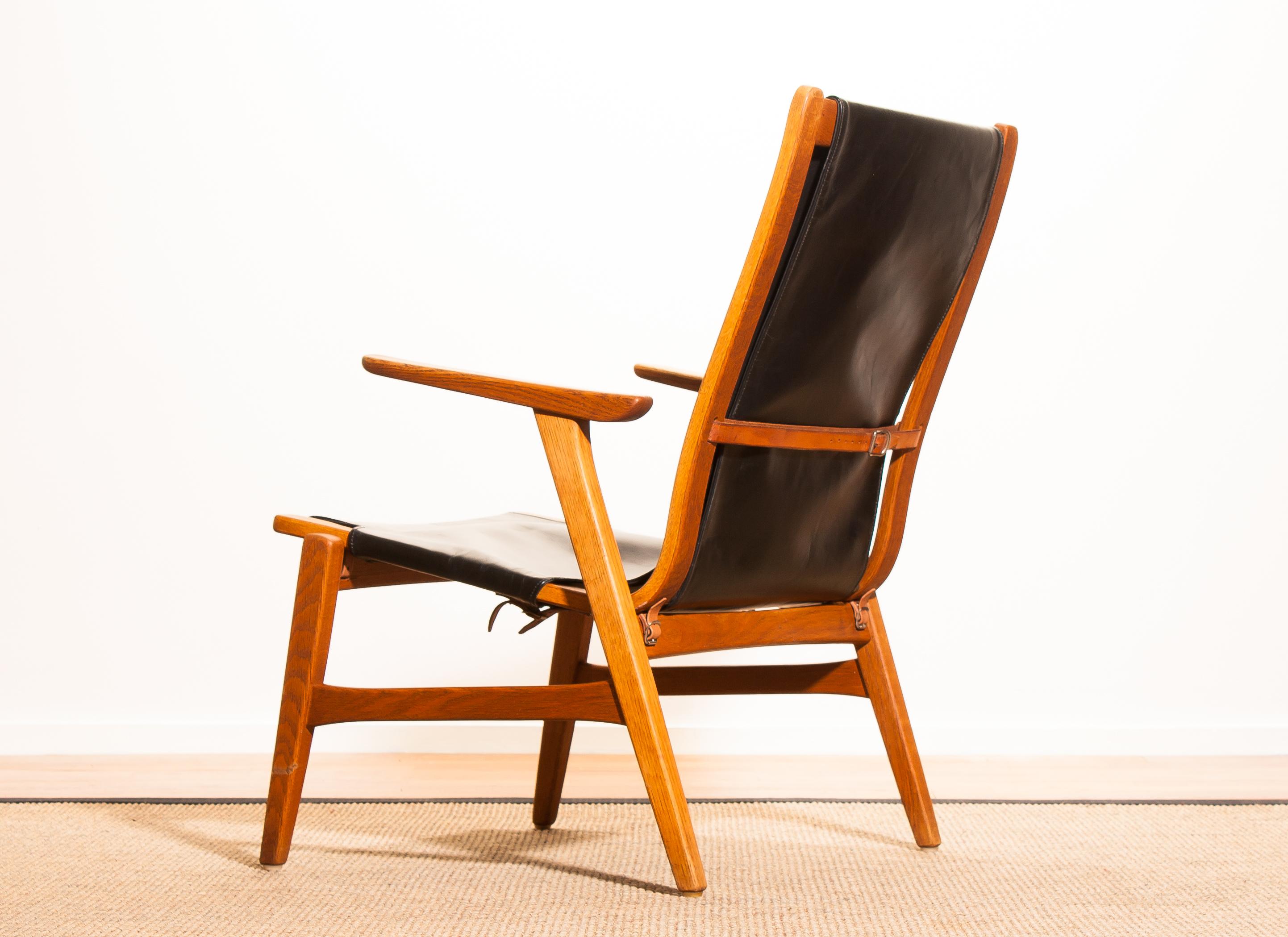 Swedish 1950s, Oak and Leather Hunting Chair 'Ulrika' by Östen Kristiansson