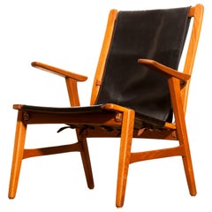 1950s, Oak and Leatherette Hunting Chair 'Ulrika' by Östen Kristiansson