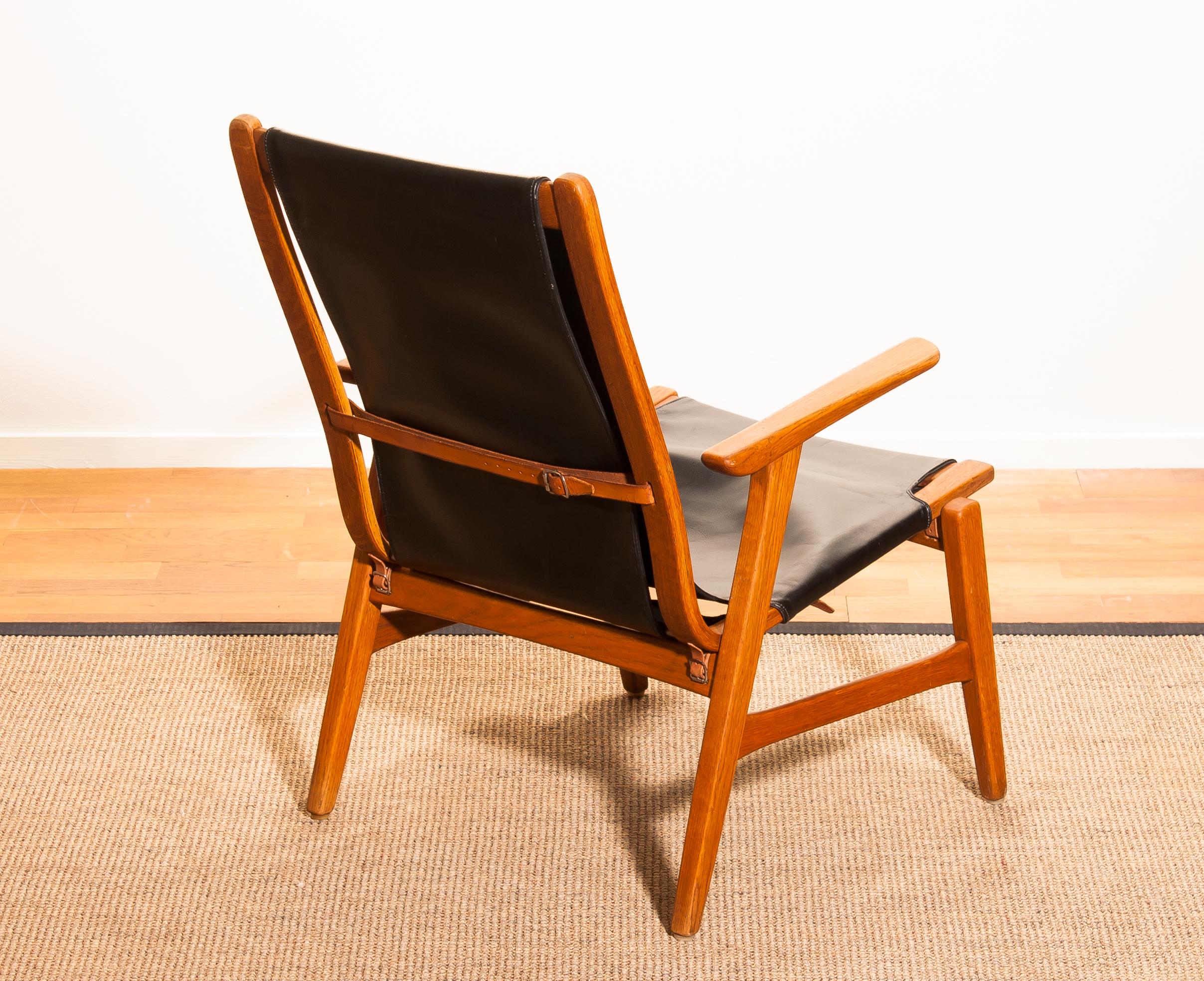 1950s, Oak and Leatherette Hunting Lounge Chair 'Ulrika' by Östen Kristiansson 4