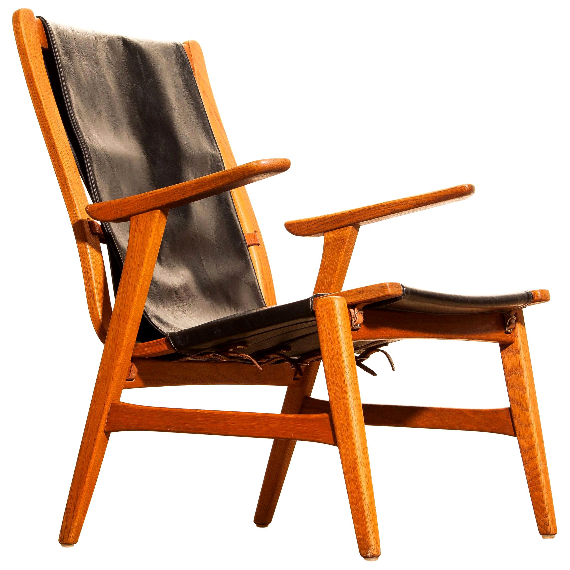 Mid-20th Century 1950s, Oak and Leatherette Hunting Lounge Chair 'Ulrika' by Östen Kristiansson