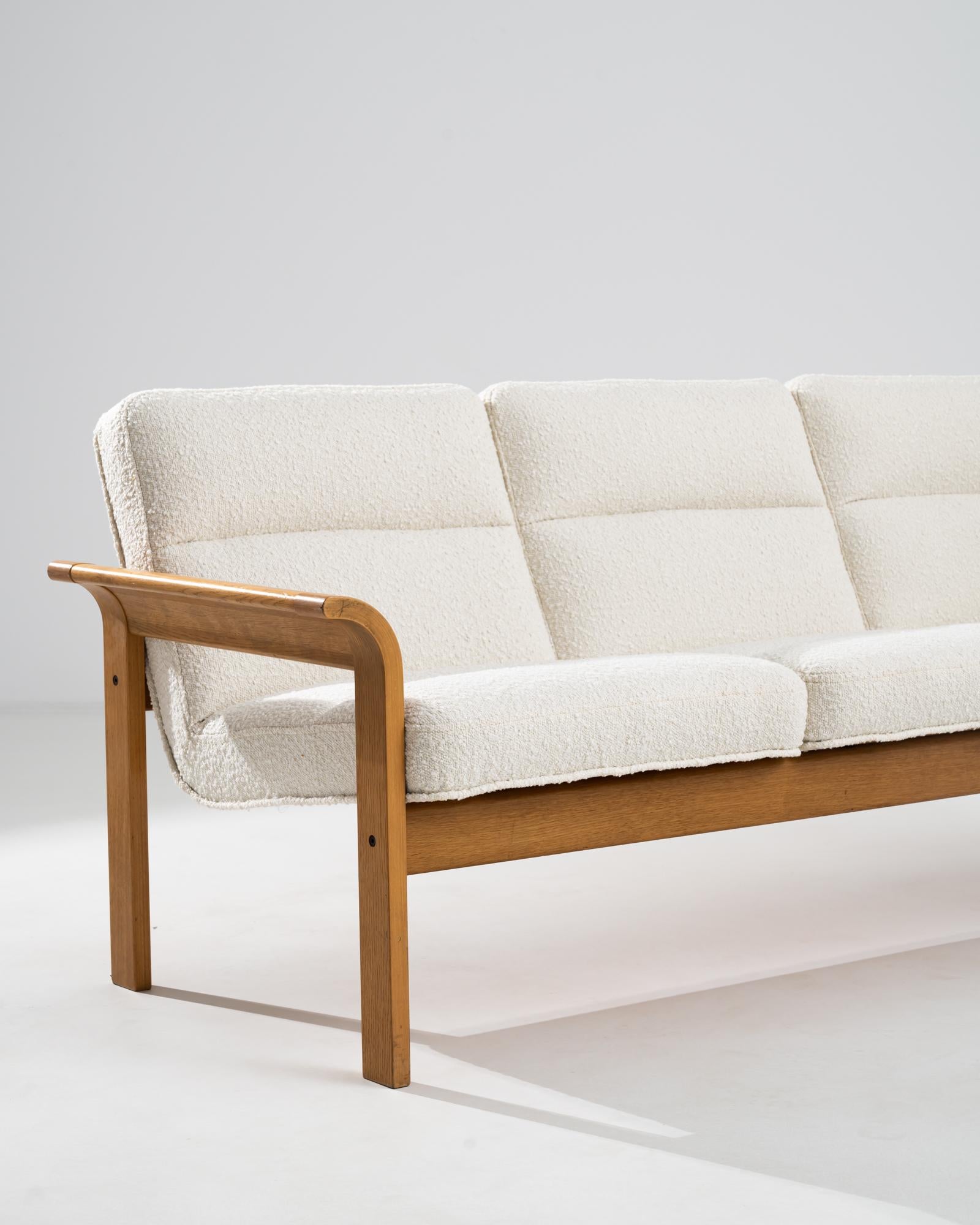 1950s Oak Frame Sofa by Magnus Olesen In Good Condition For Sale In High Point, NC