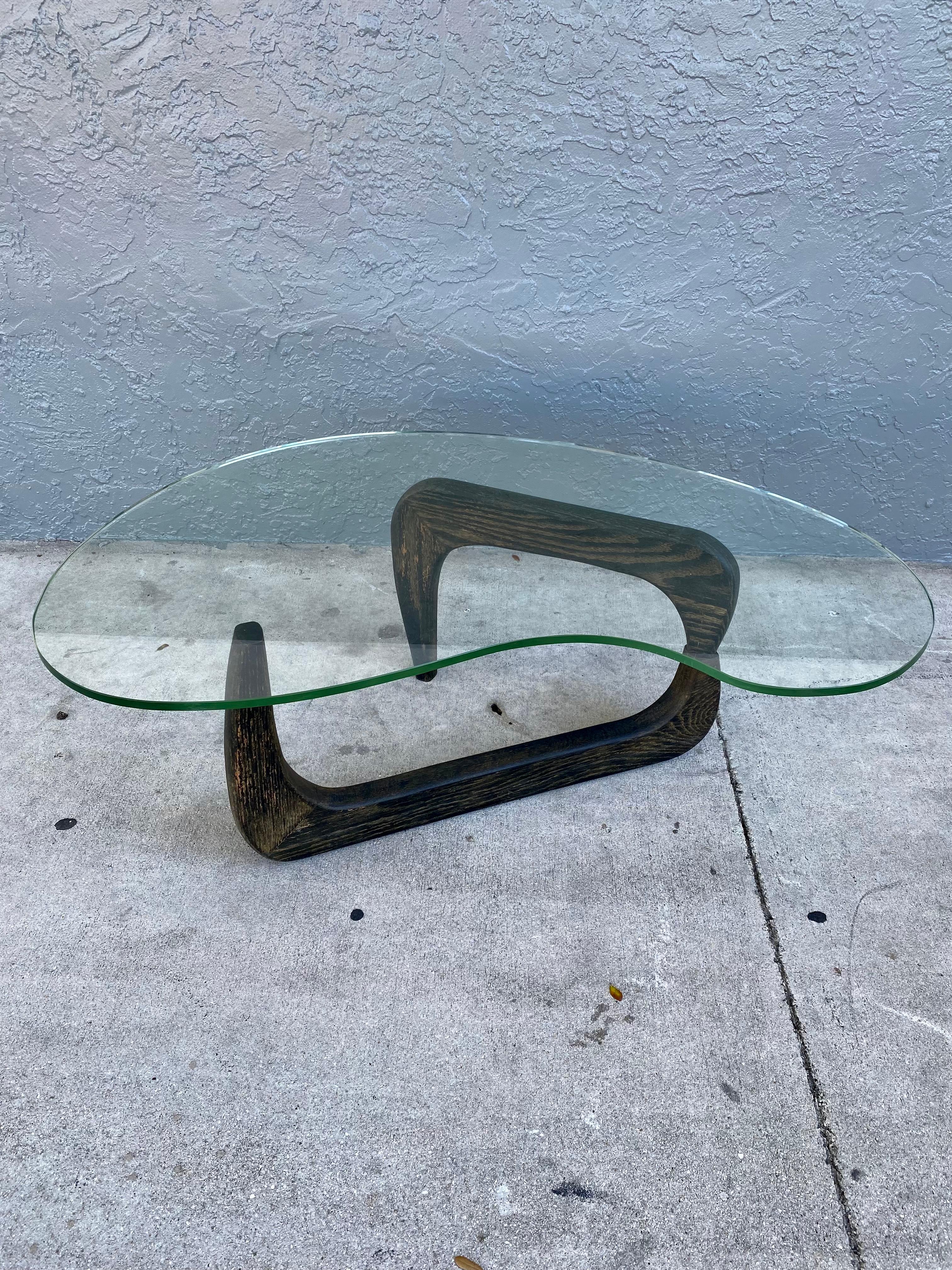 American 1950s Oak & Glass Kidney Biomorphic Coffee Table, Noguchi Style For Sale