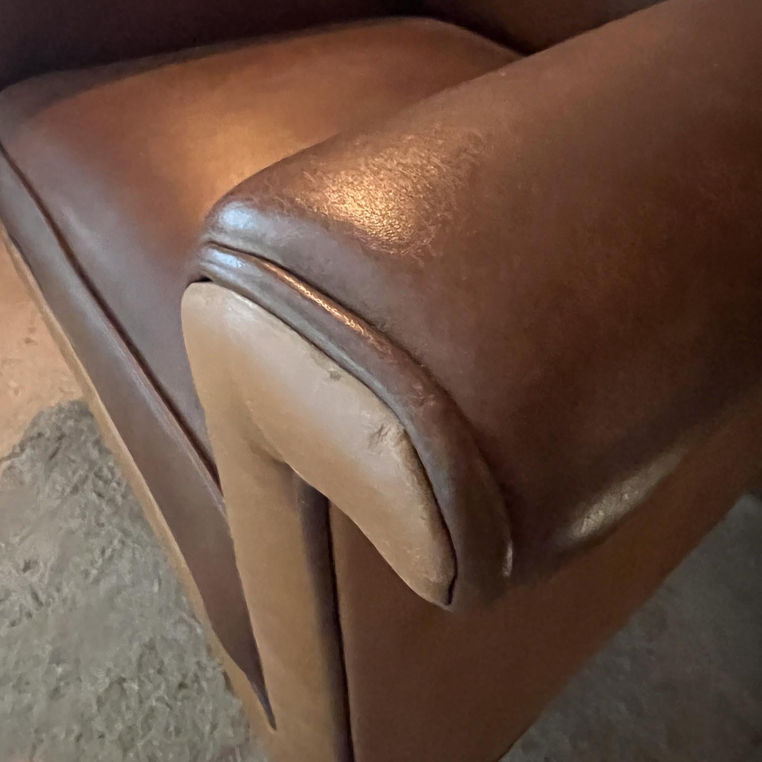 1950s Octavio Vidales Chairs Leather and Mahogany Mexico City For Sale 9