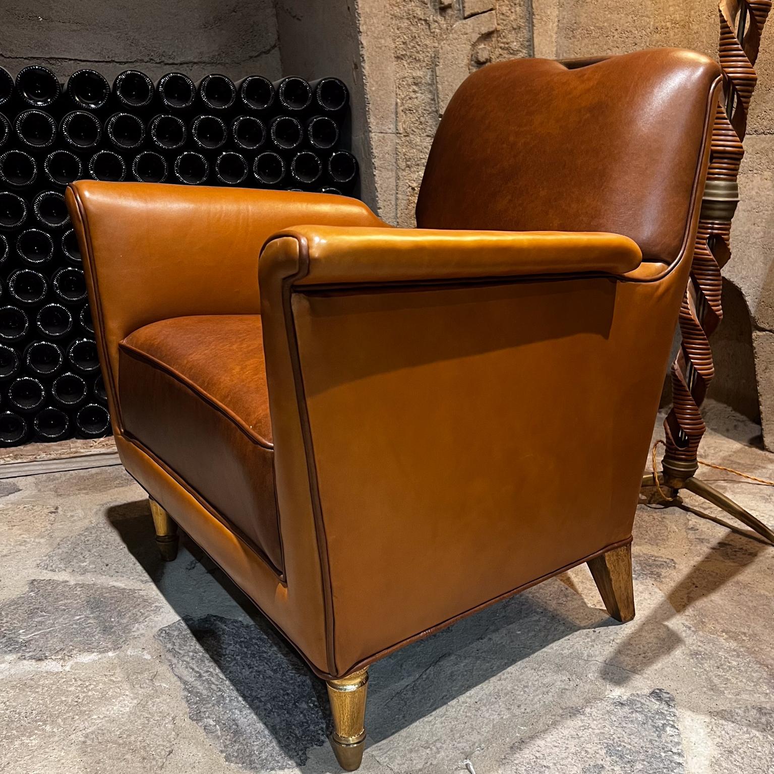 Mid-Century Modern 1950s Octavio Vidales Deux chaises en cuir Muebles Johrvy Mexico City en vente