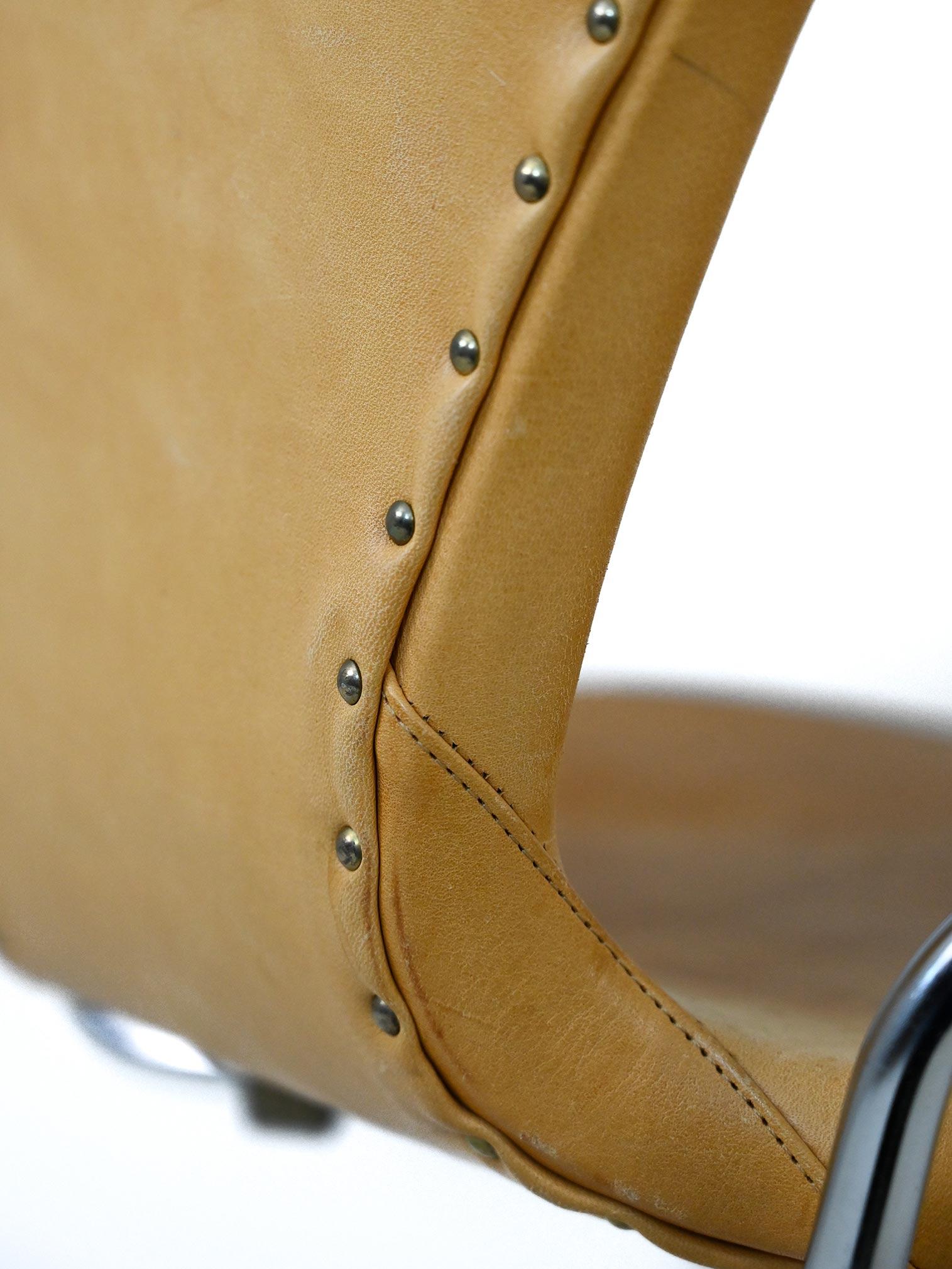 1950s Office Chair Model 3217 by Arne Jacobsen 3