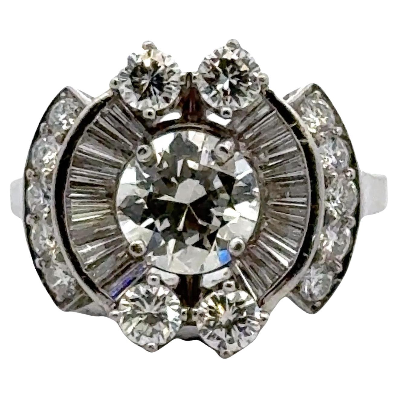 Anillo de cóctel de platino con diamantes talla europea antigua de los años 50