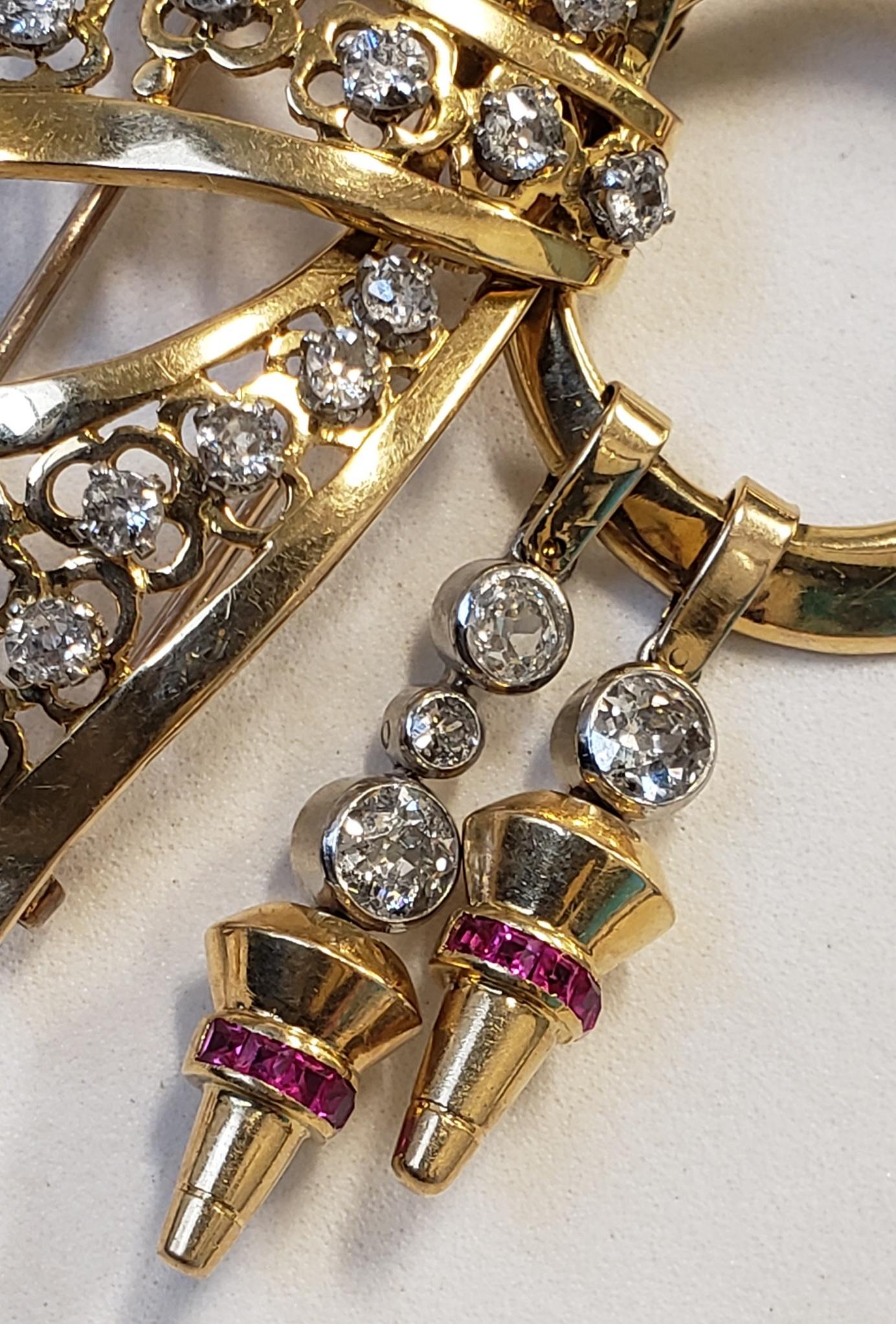 1950's Old Mine Diamonds Ruby Pin/Brooch 62x53MM 18K Gold For Sale 3