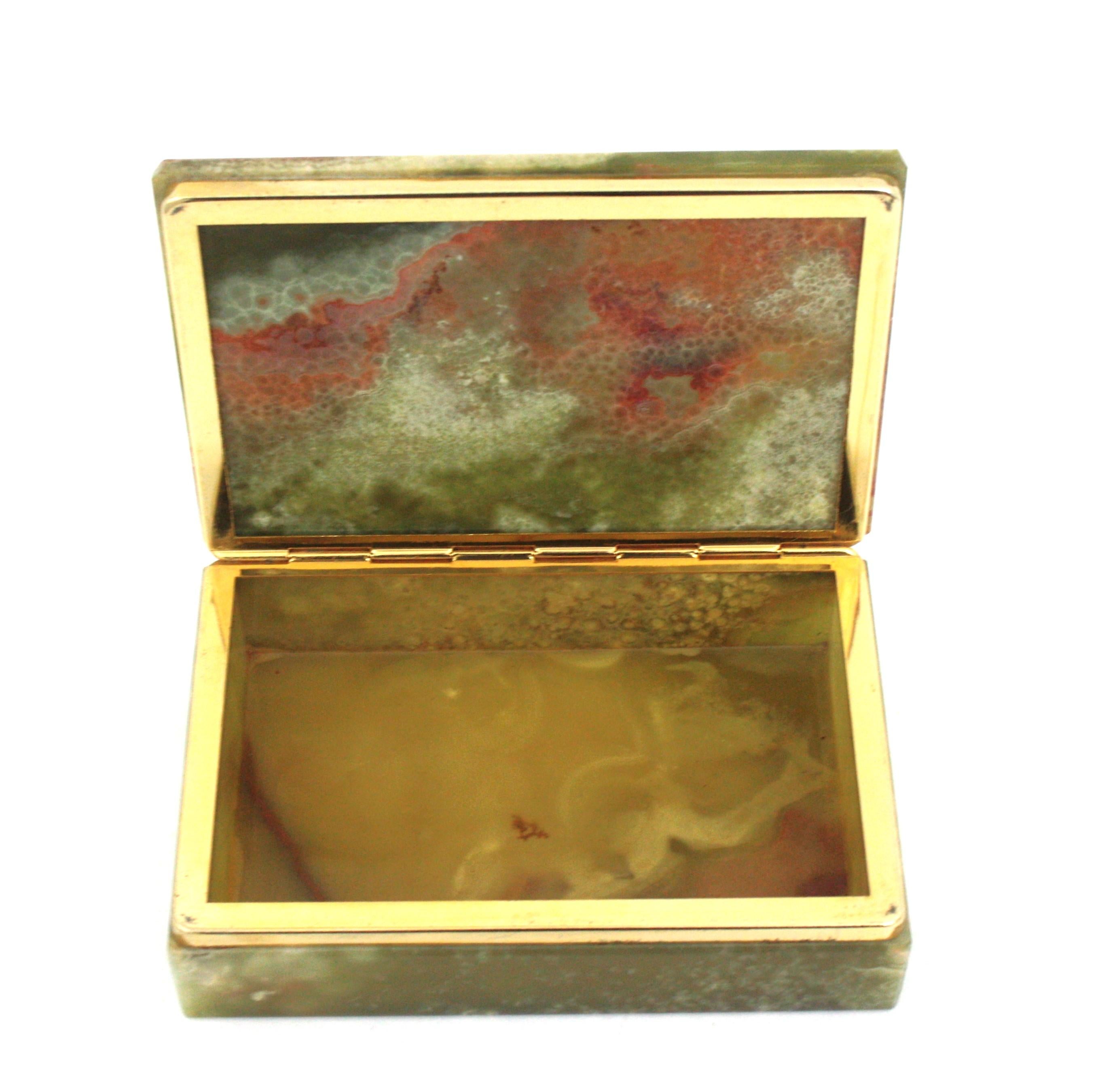 20ième siècle 1950s Onyx Mineral Stone Jewelry Box / Hinged Box en vente