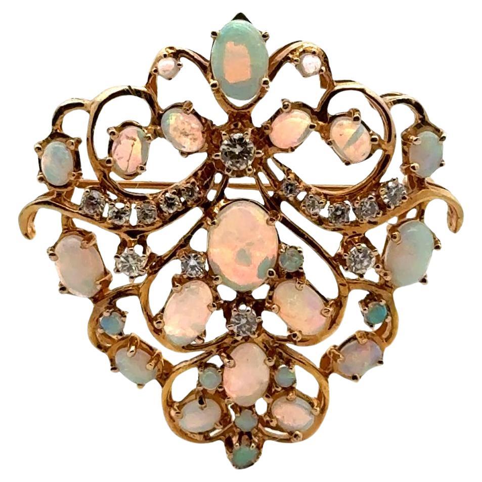 1950's Opal Diamant 14 Karat Gelbgold Pin Anhänger Brosche im Angebot