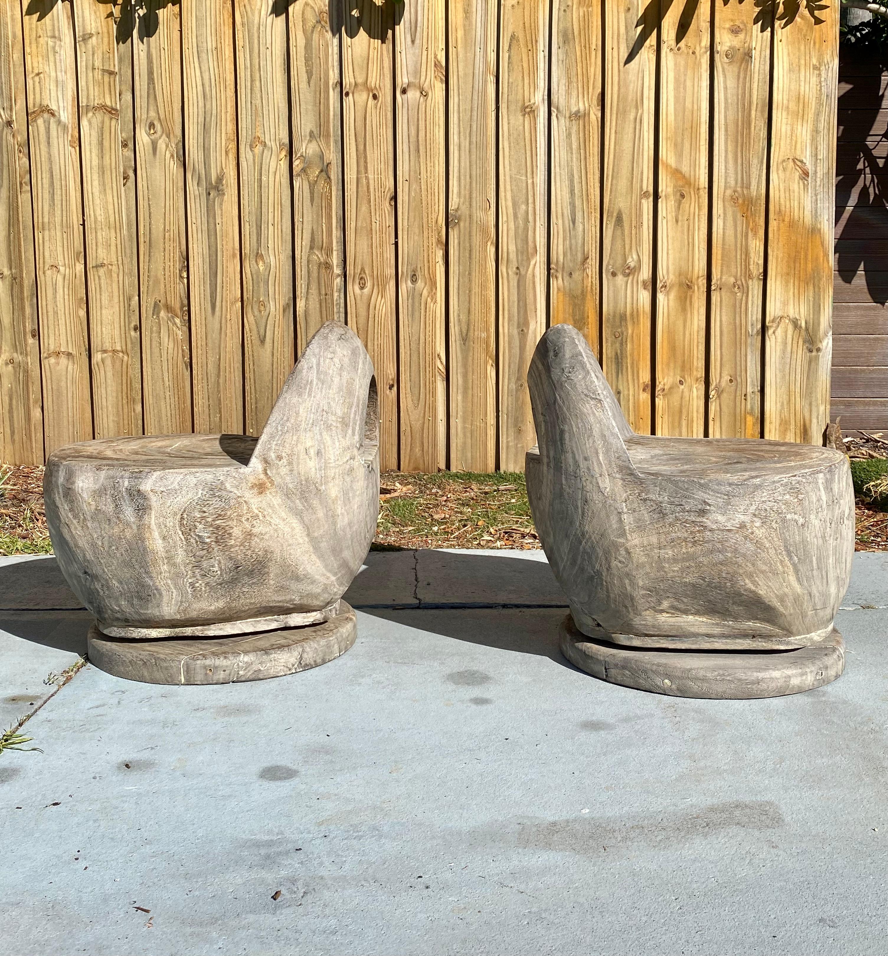Sculpté à la main 1950s Organic Wood Sculptural Sculptural Barrel Cerused Oak Swivel Chairs, Set of 2 en vente