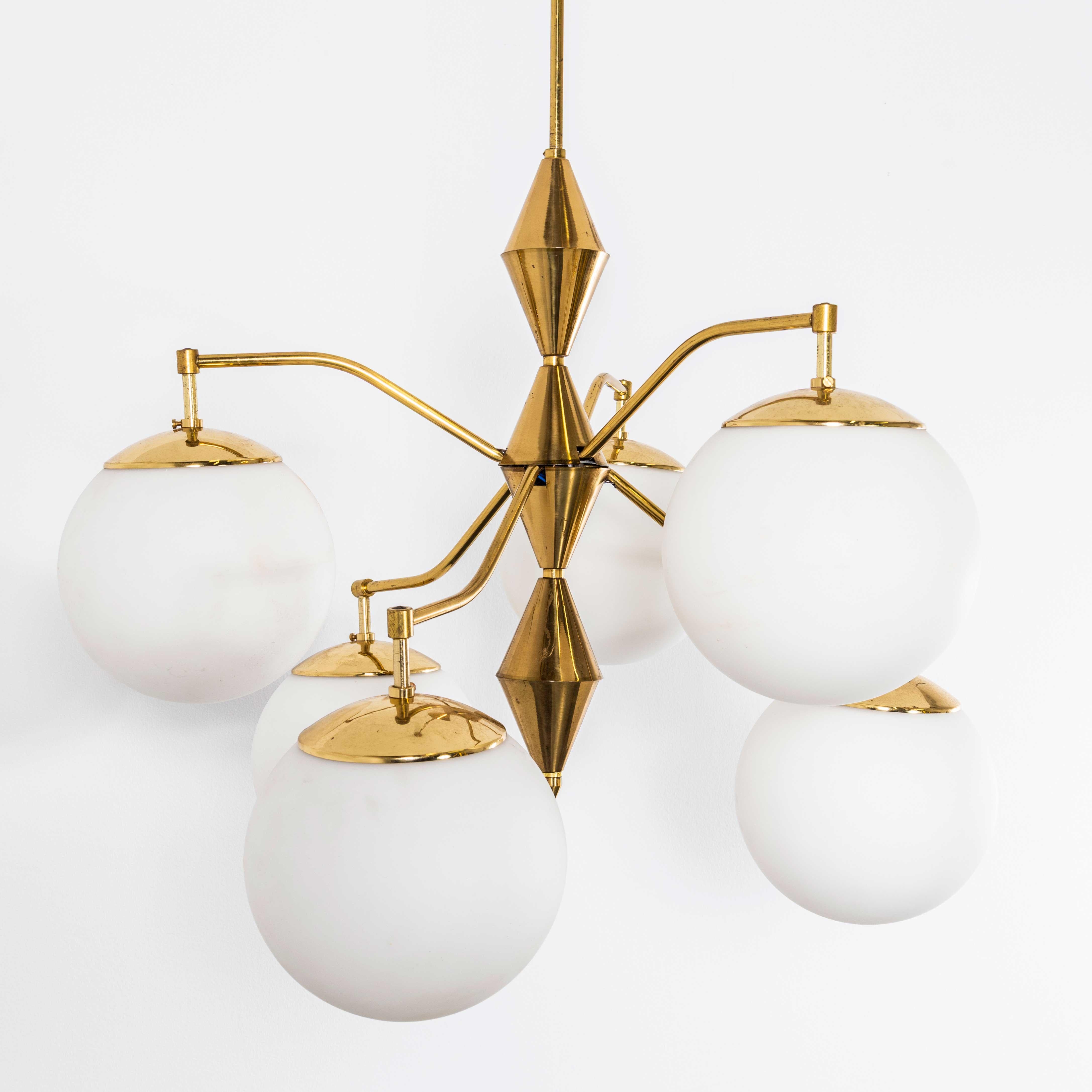 1950’s Original Brass Cone And Opal Globe Pendant Chandelier In Good Condition For Sale In Hook, Hampshire