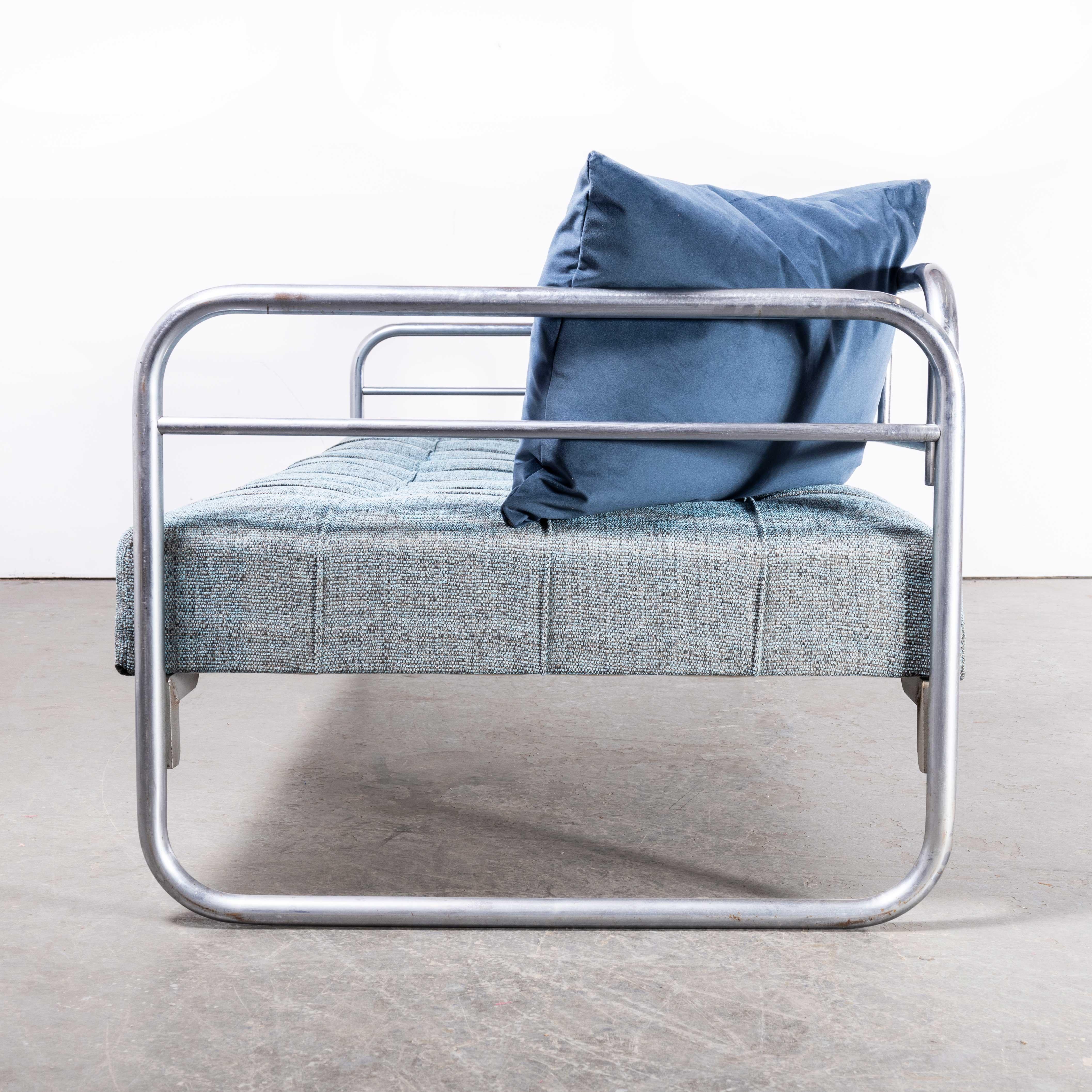 Mid-20th Century 1950's Original Daybed By Mucke Melder - Fully Restored For Sale