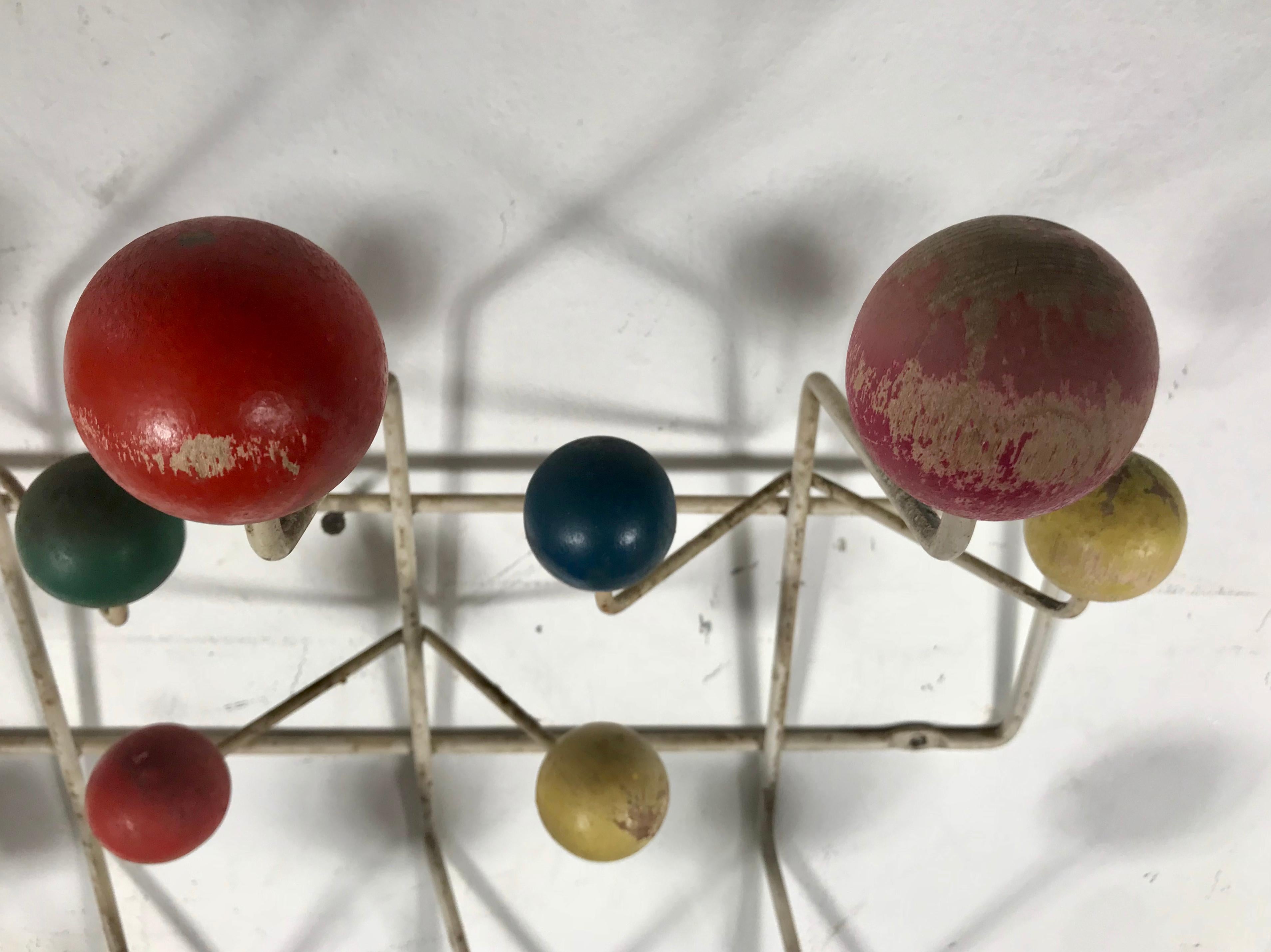 Eames style retro Bug shaped wire wall rack with Eyes & colored  balls 