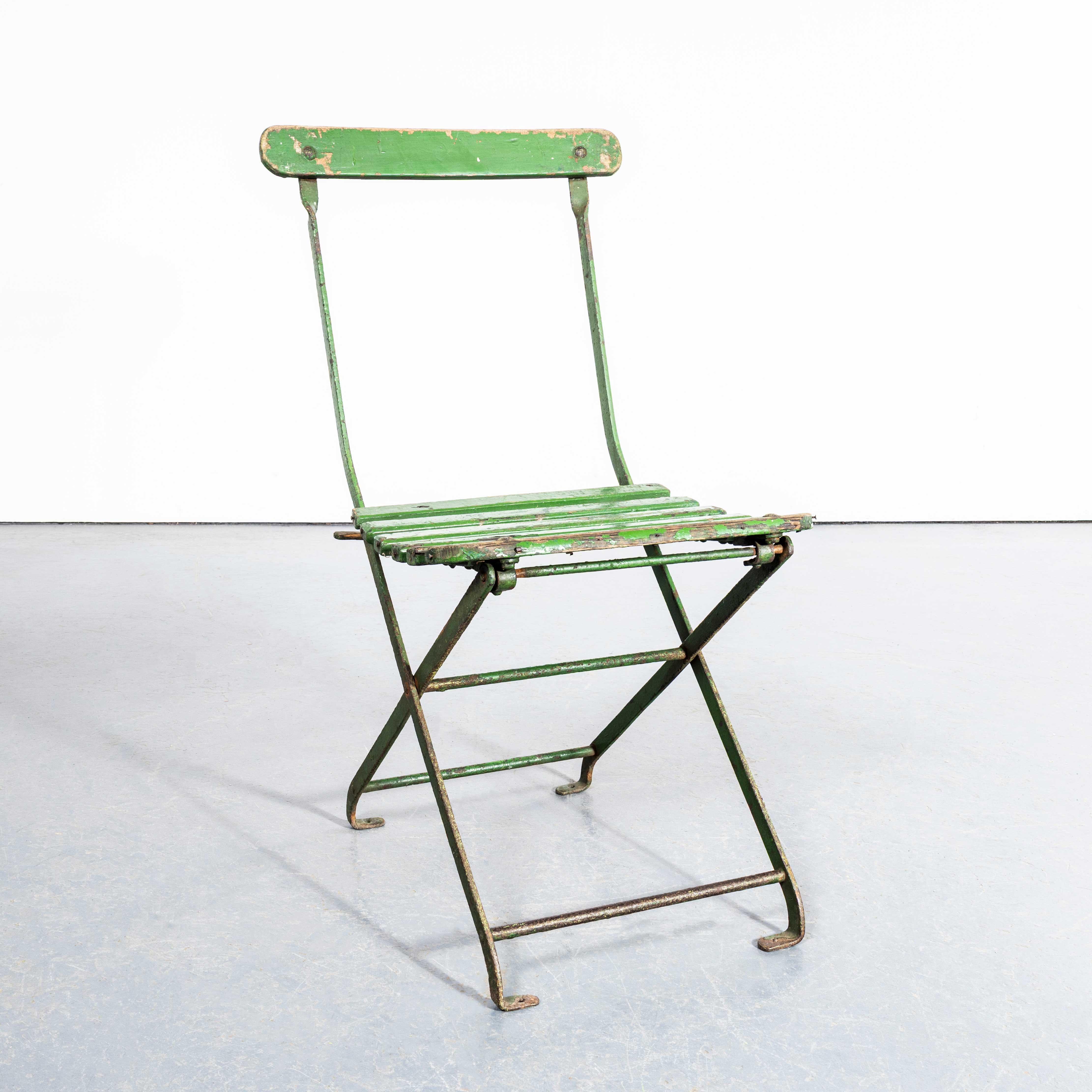 1950's Original English Pavilion Dark Green Folding Chairs For Sale 3