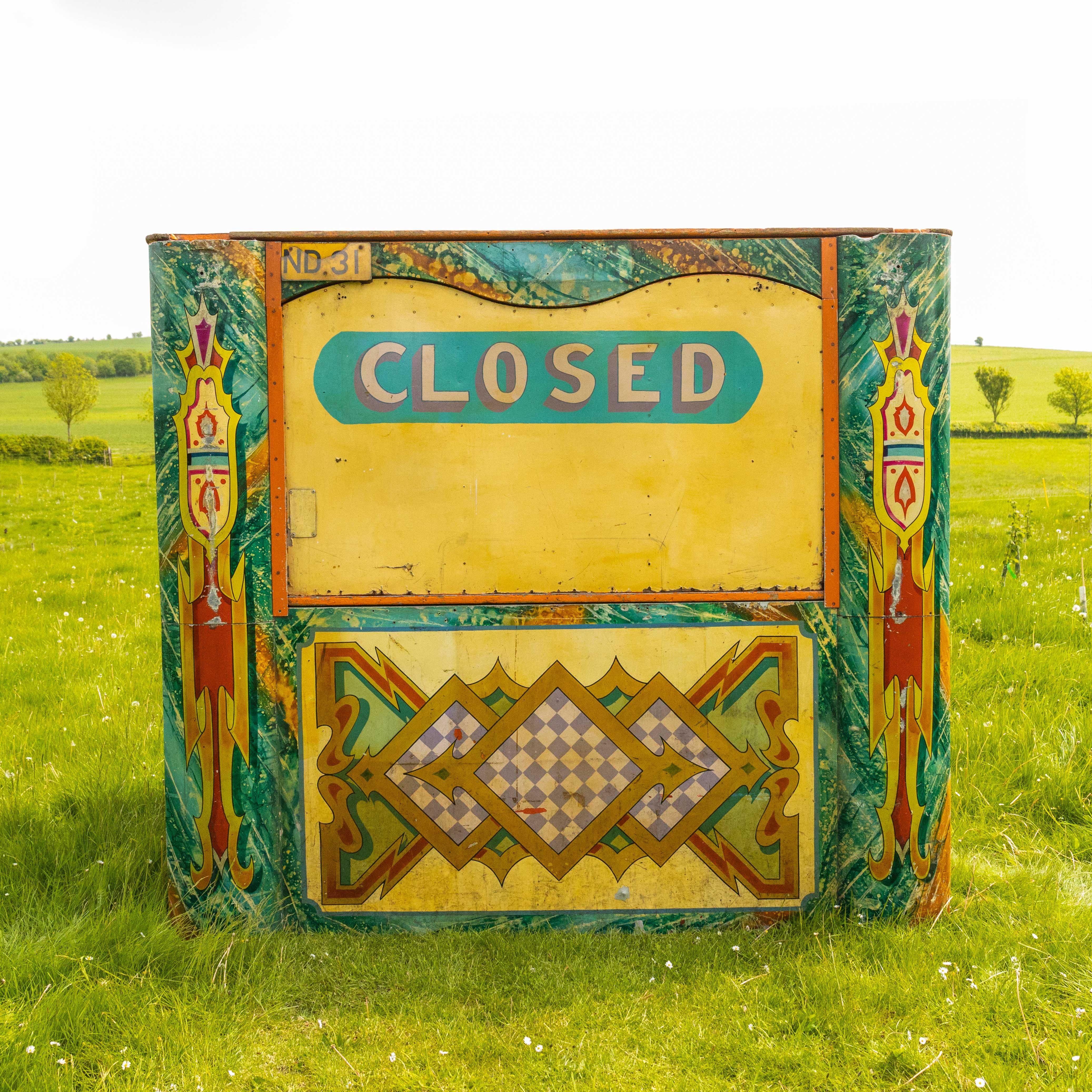 1950's Original Fairground Handpainted Dodgems Ticket Booth For Sale 7