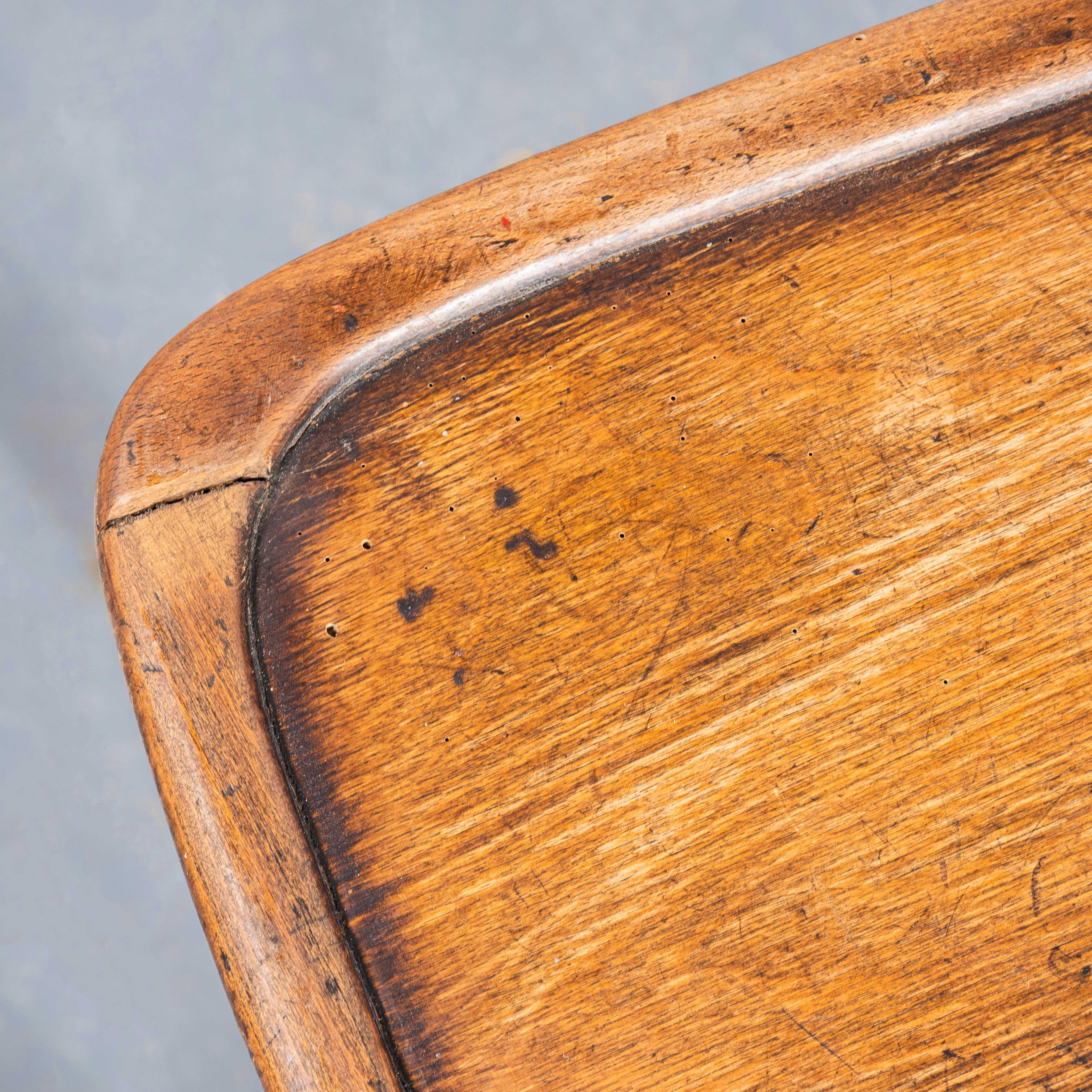 Juego de seis sillas de comedor originales francesas de madera curvada de roble de los años 50 en venta 1