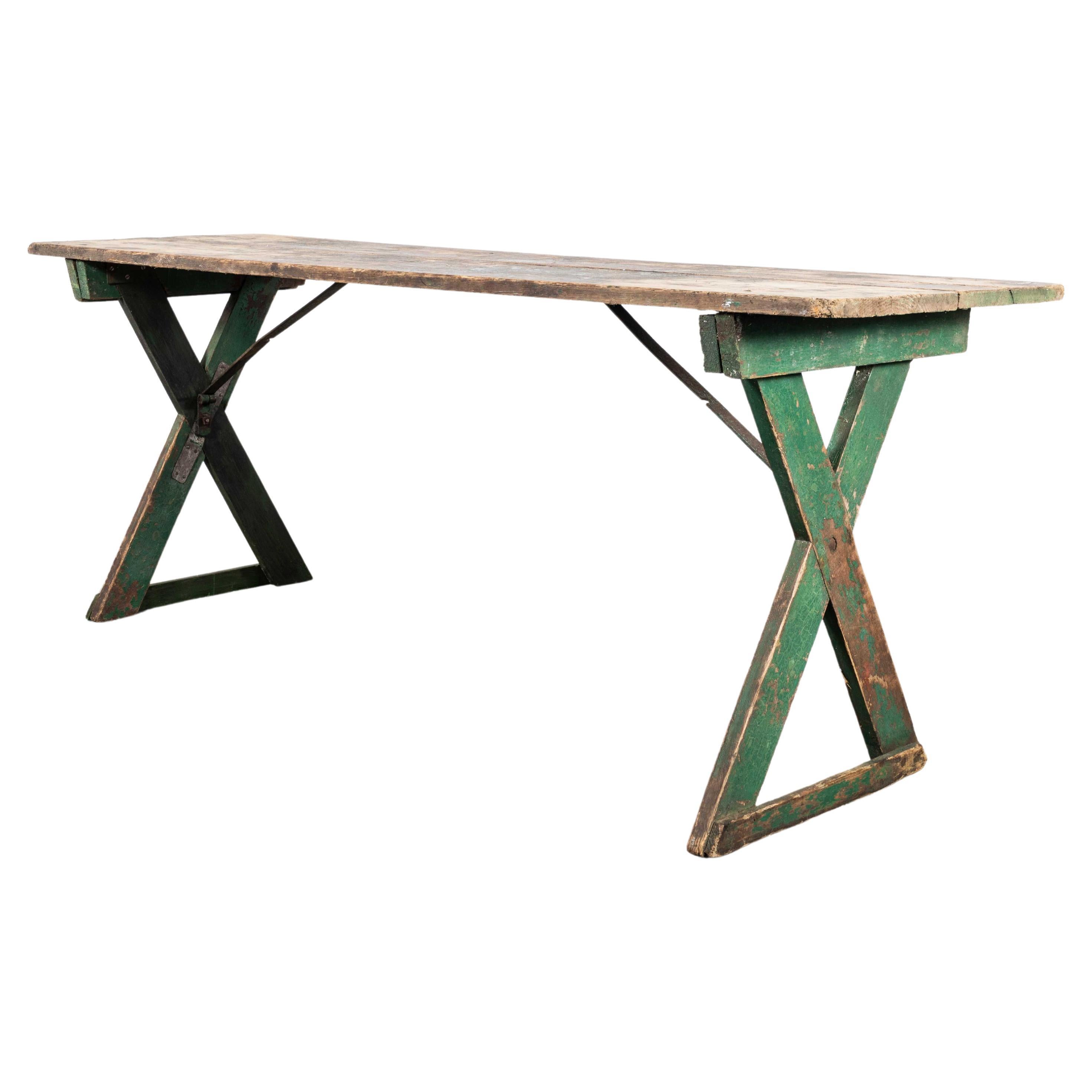 Mesa de comedor de caballete de granja francesa original de 1950 - Verde