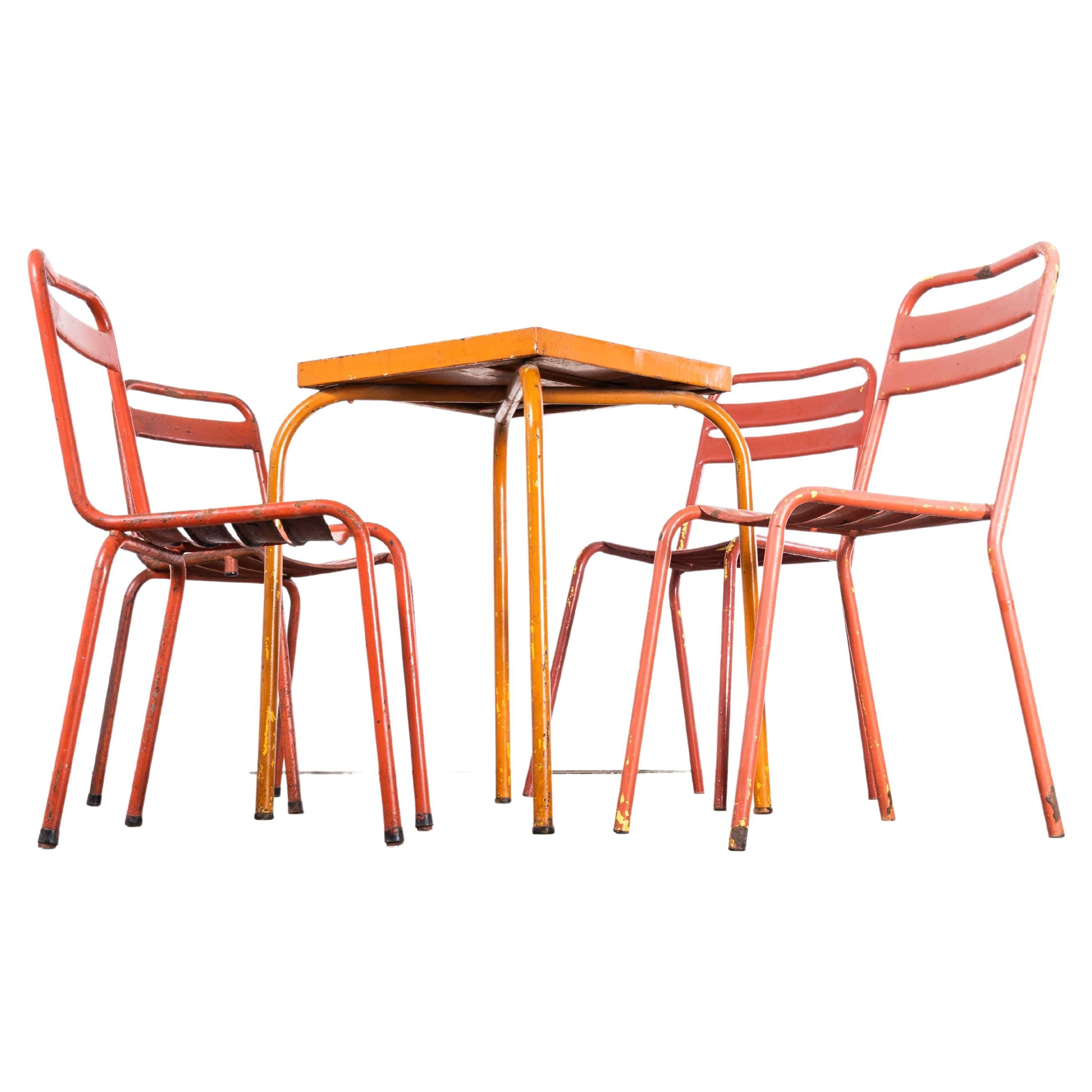 1950's Original French Outdoor Table And Chair Set - Four Chairs (2623) For Sale