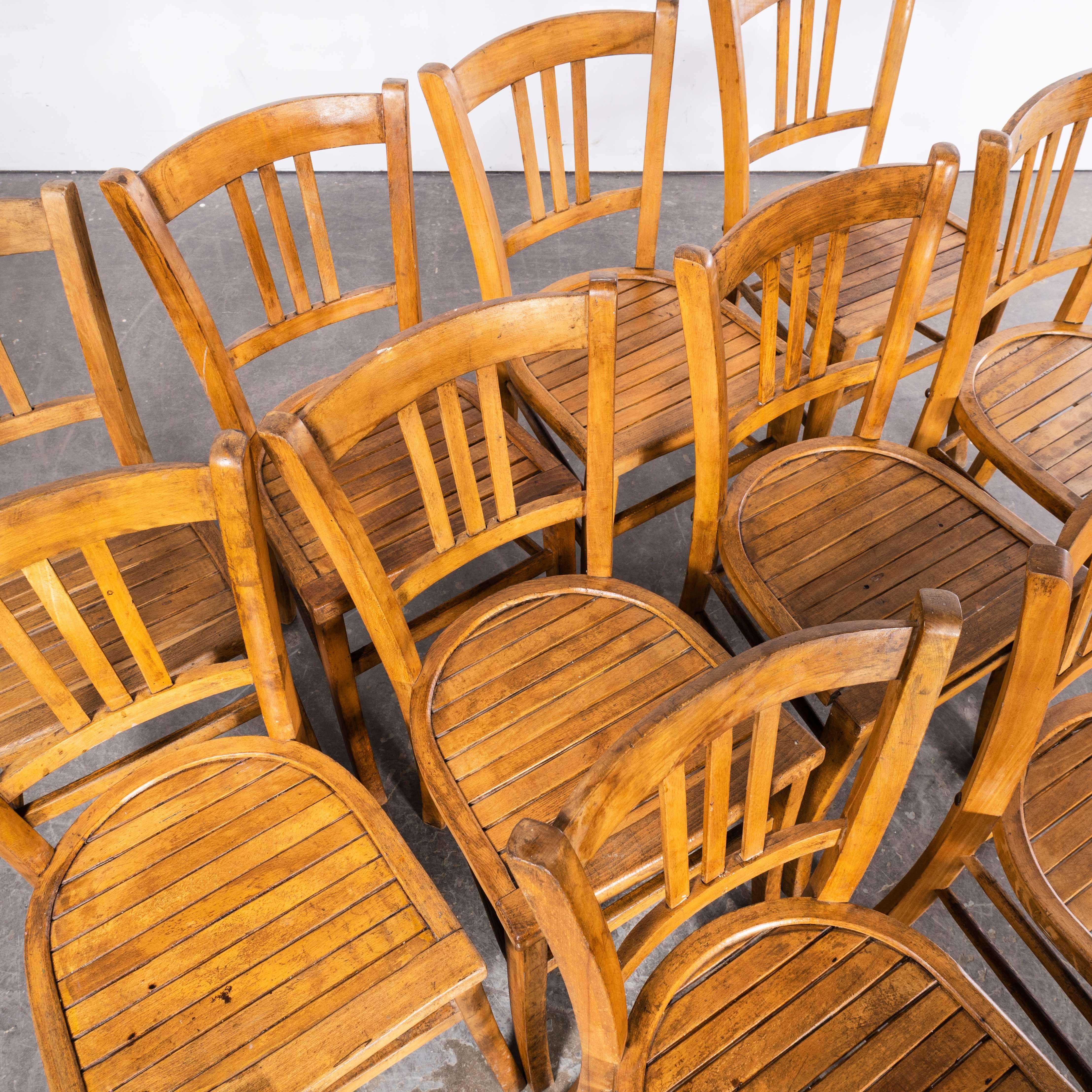 Original 1950's French Slatted Farmhouse Chairs From Provence - Set Of Ten en vente 1