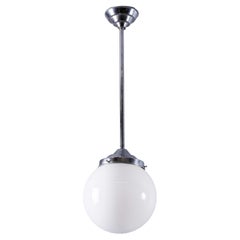 Lampada a sospensione in vetro opalino Tabac originale francese degli anni '50 - Singola (958.6)
