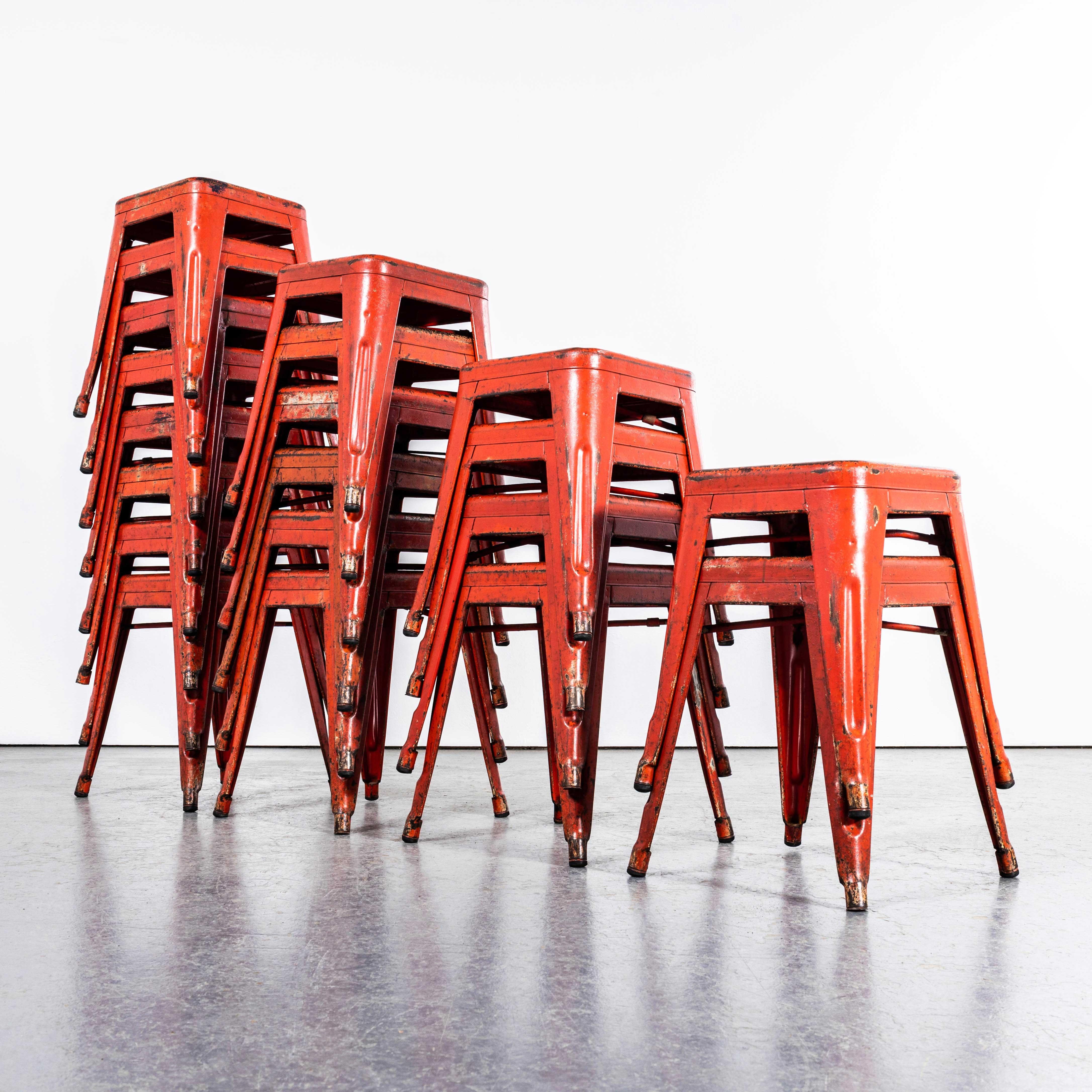 1950's Original French Tolix H Metal Café Stools Red - Small Batch Available In Good Condition In Hook, Hampshire