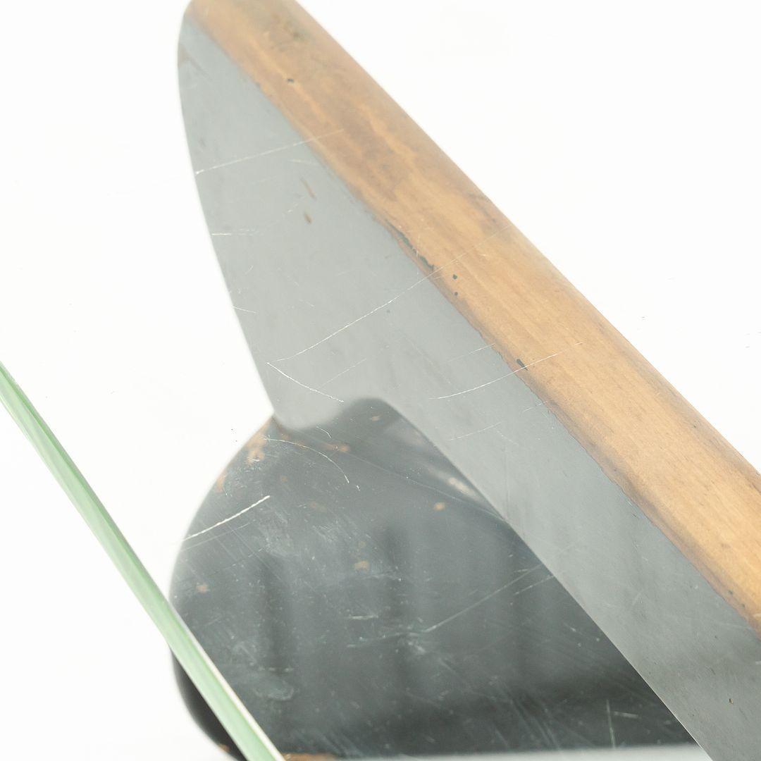 Verre 1950s Original Isamu Noguchi IN-50 Coffee Table for Herman Miller in Birch (table basse en bouleau) en vente