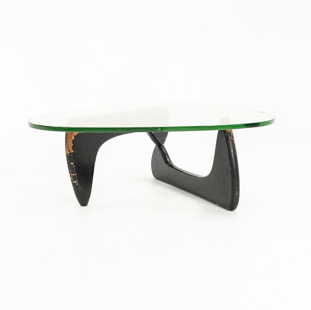 1950s Original Isamu Noguchi IN-50 Coffee Table for Herman Miller in Birch (table basse en bouleau) en vente 2