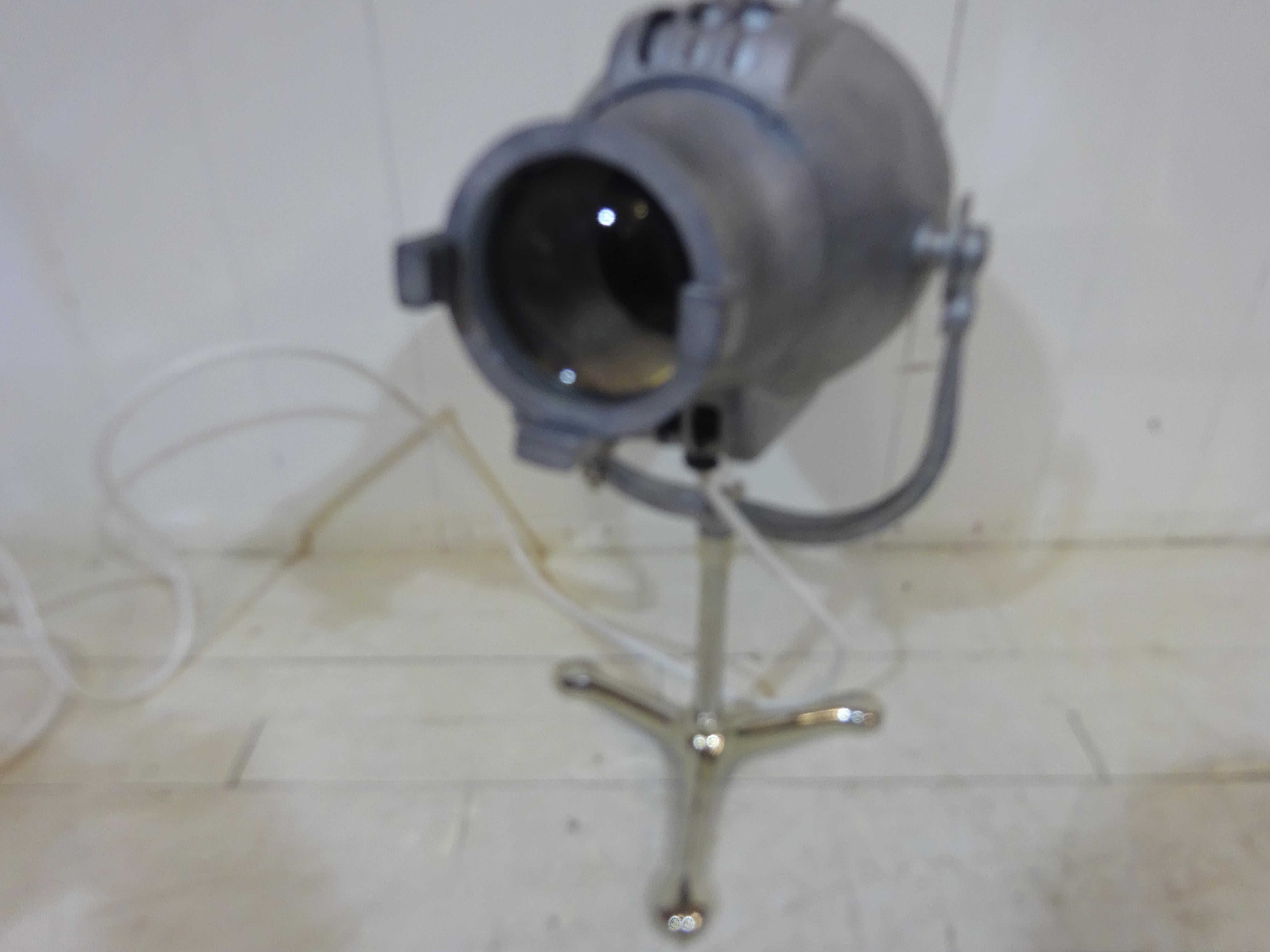1950's Original Strand Stage Light In Good Condition For Sale In Tarleton, GB