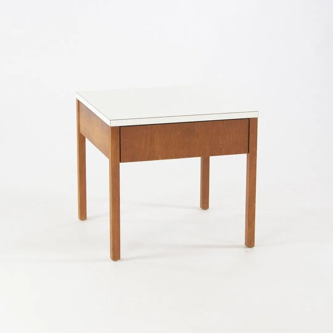 1950s Original Vintage Florence Knoll Bedside End Side Table Walnut and Laminate In Good Condition For Sale In Philadelphia, PA