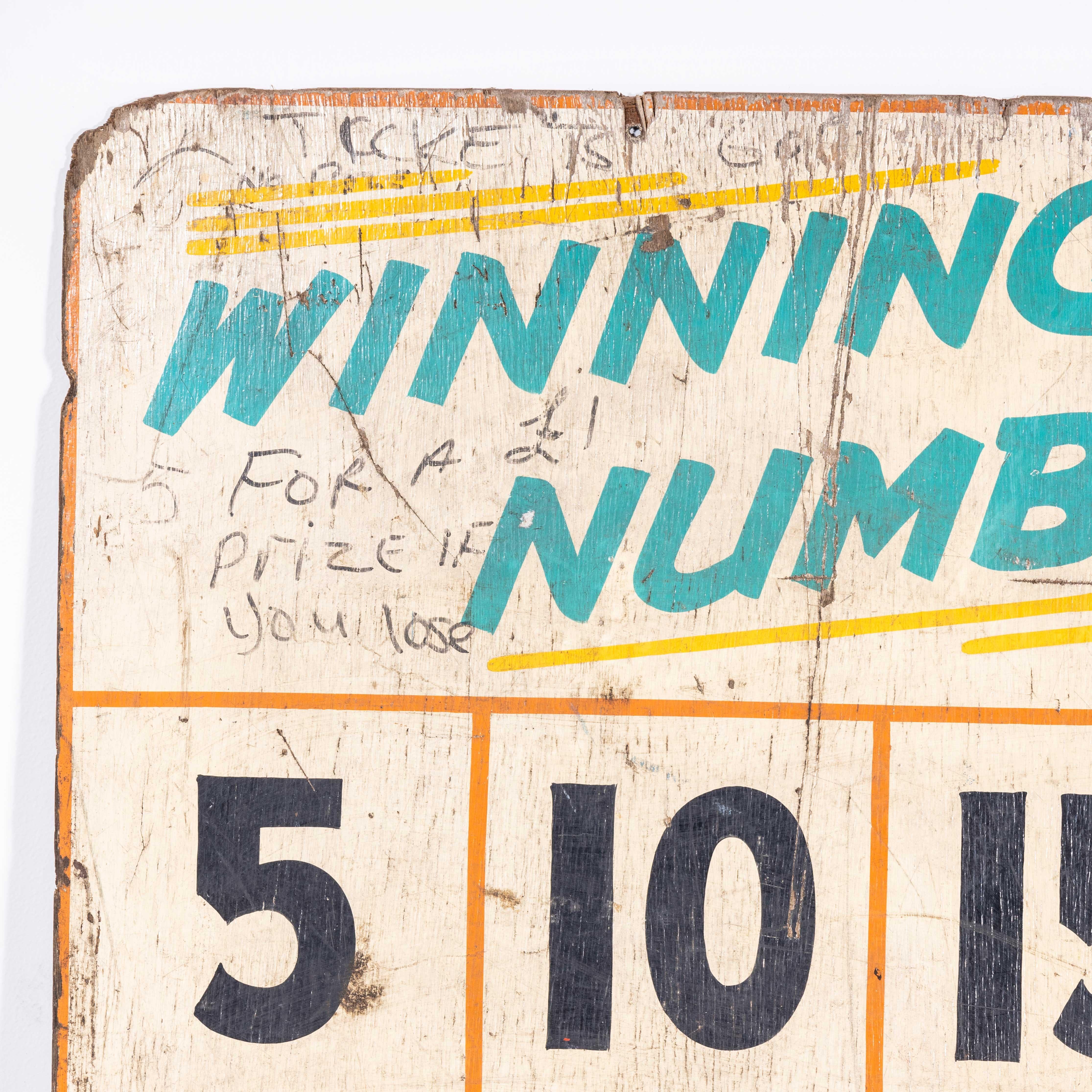 1950s Original Winning Numbers Large Fairground Sign, Odds In Good Condition For Sale In Hook, Hampshire