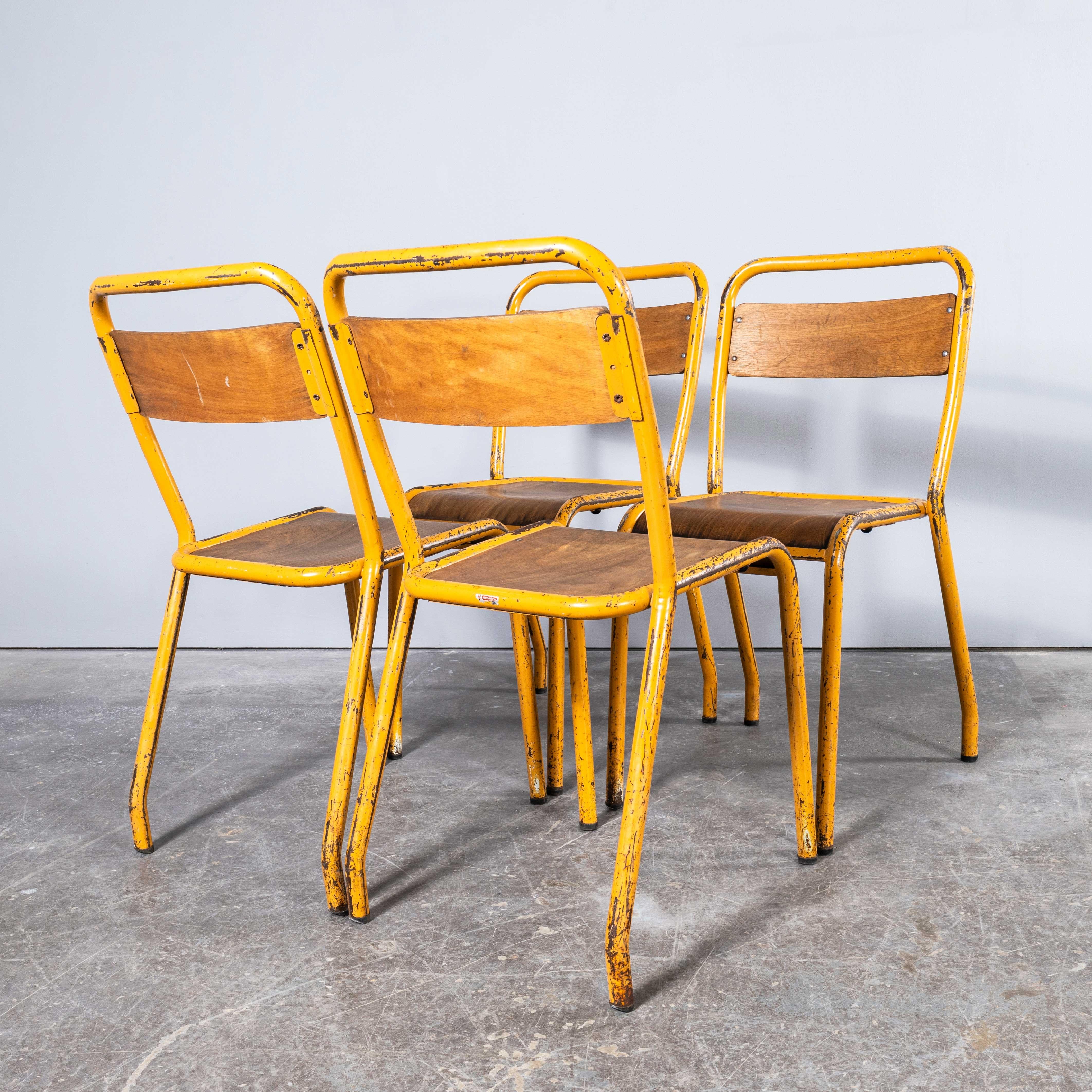 1950's Original Gelbe Französisch Tolix Holz Sitz Metall Bistro Esszimmerstuhl - groß  im Angebot 6