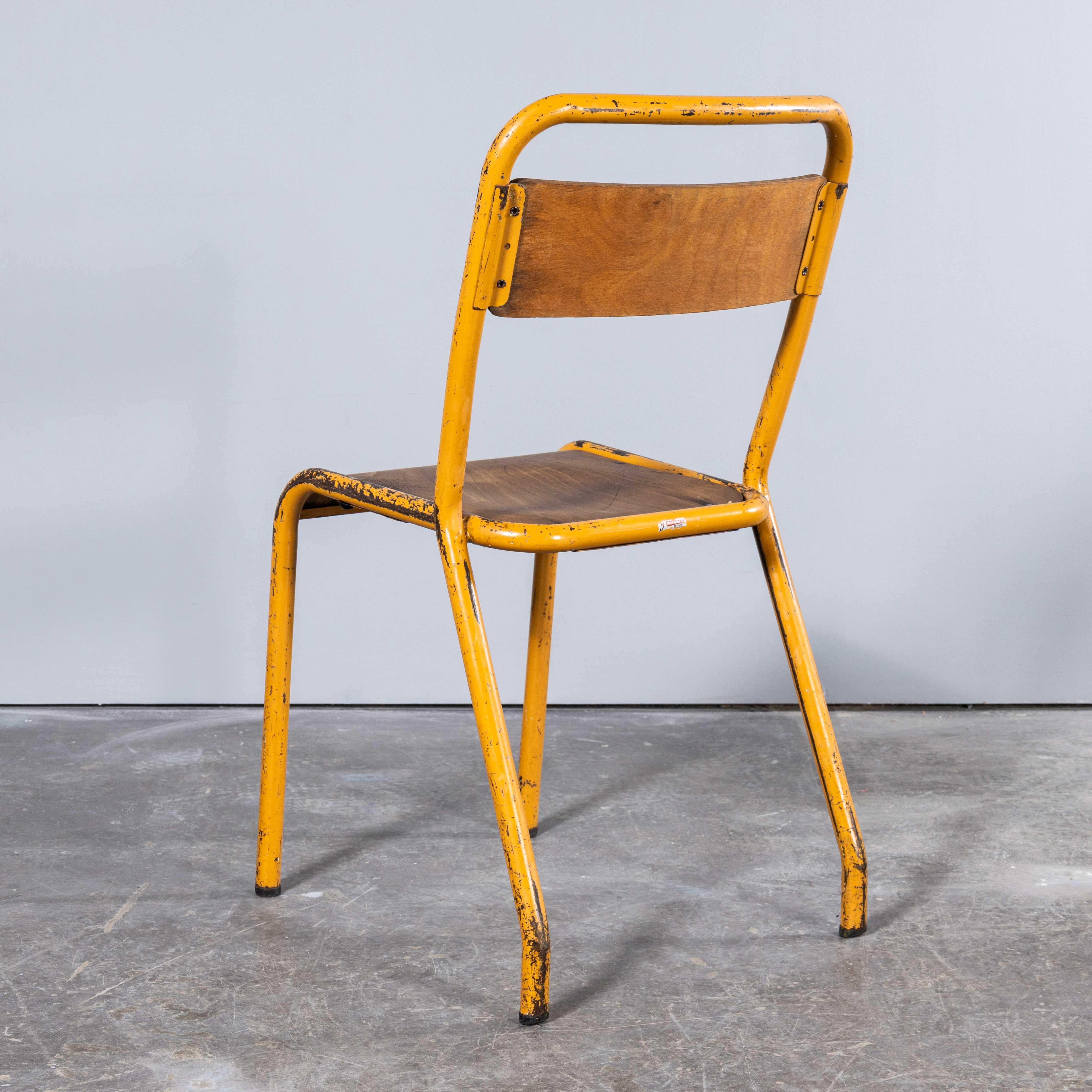 1950's Original Gelbe Französisch Tolix Holz Sitz Metall Bistro Esszimmerstuhl - groß  im Angebot 11