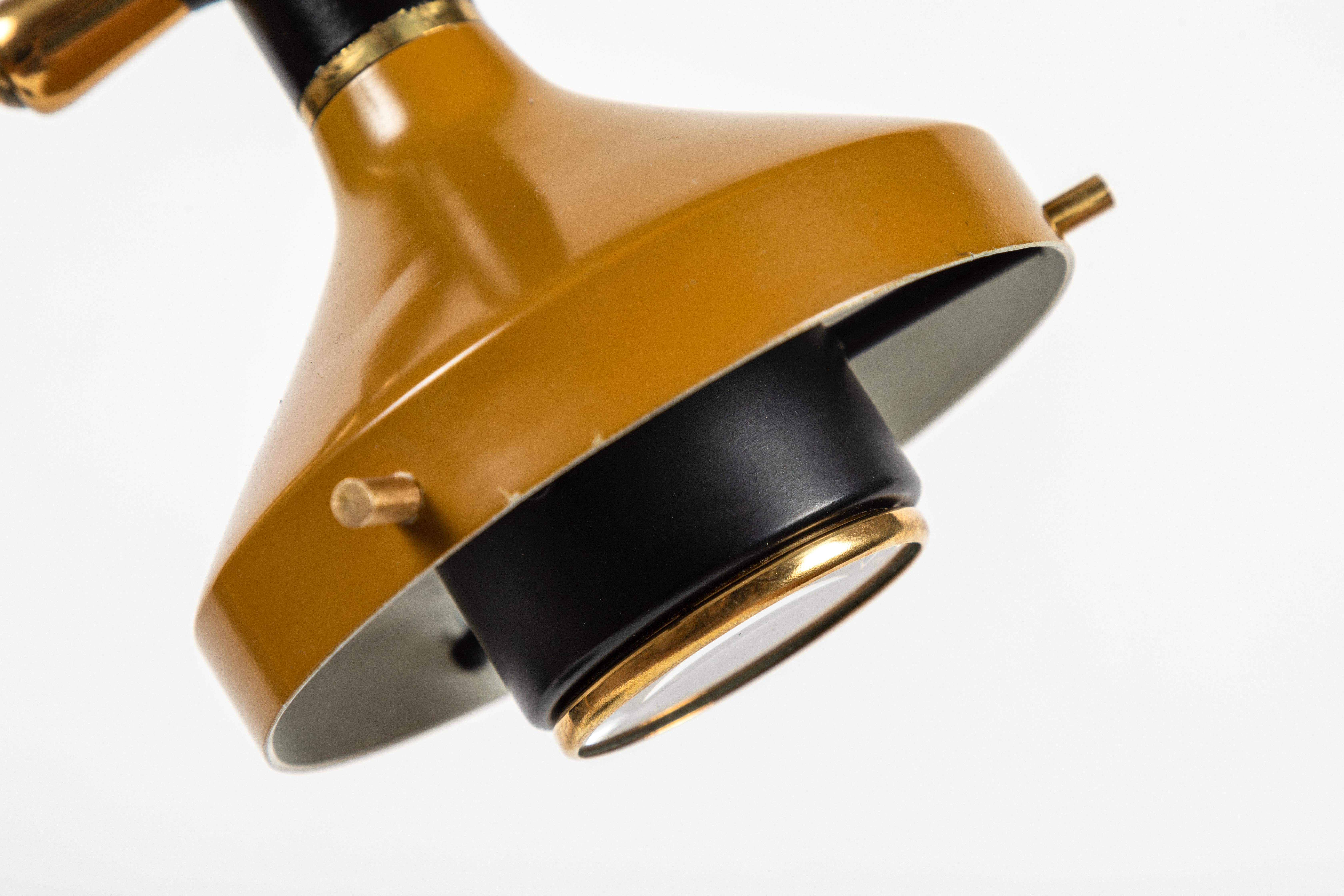 Lámpara de mesa Oscar Torlasco de los años 50 Modelo 553/P para Lumi Metal