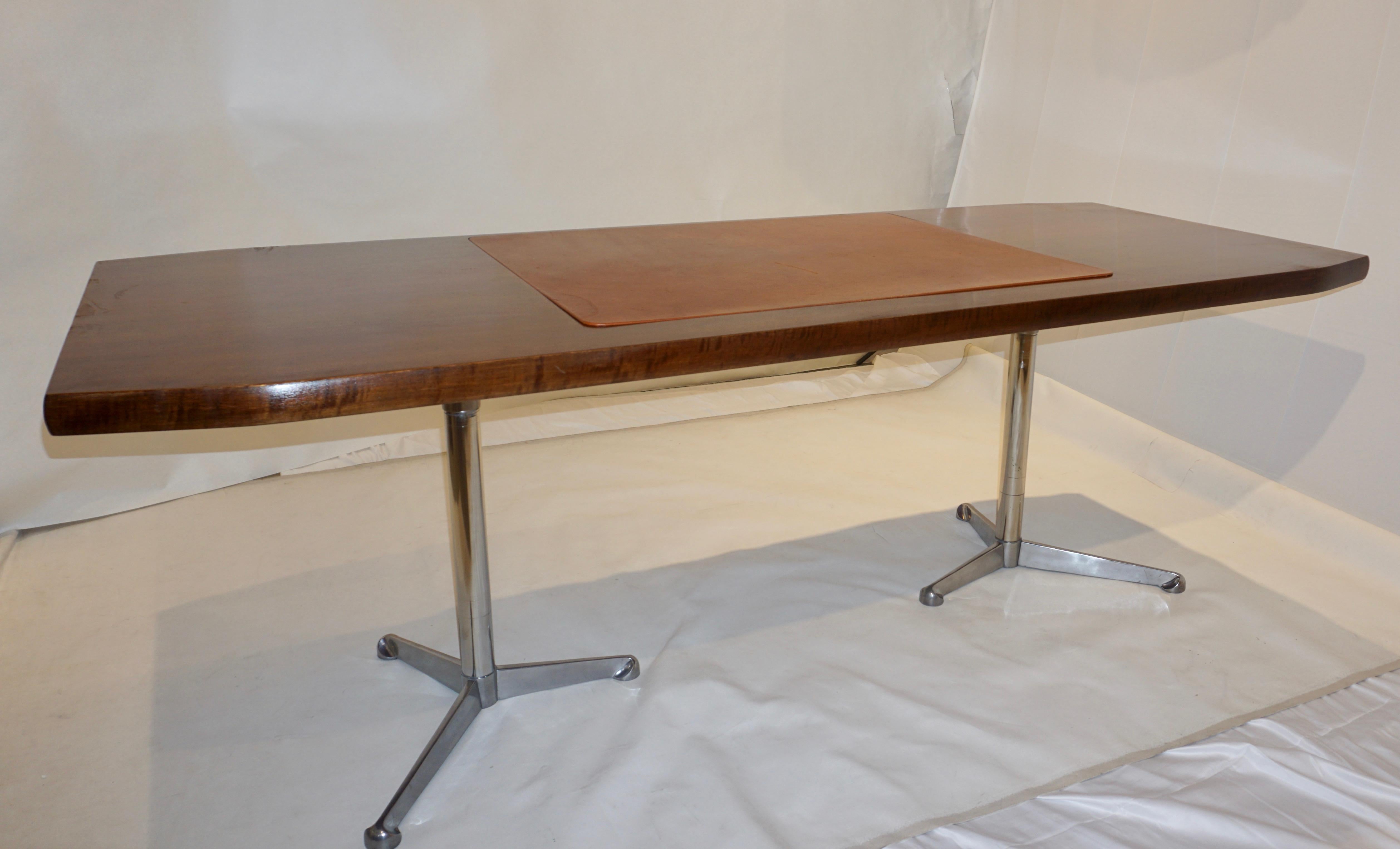 1960s Osvaldo Borsani Italian Mahogany Desk / Writing Table with Technical Sheet 7