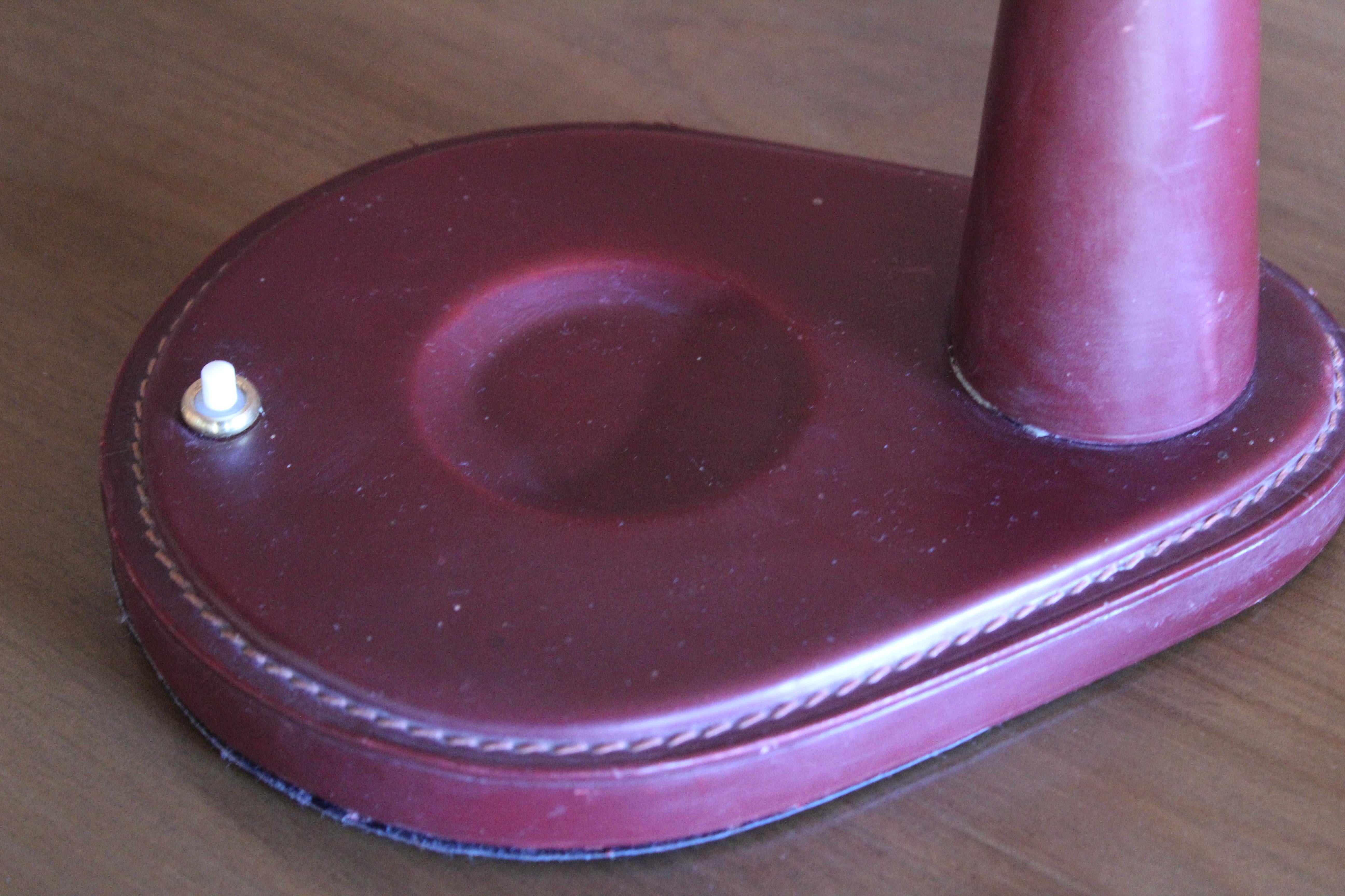 1950s Oxblood Leather Desk Lamp by Jacques Adnet, France 5