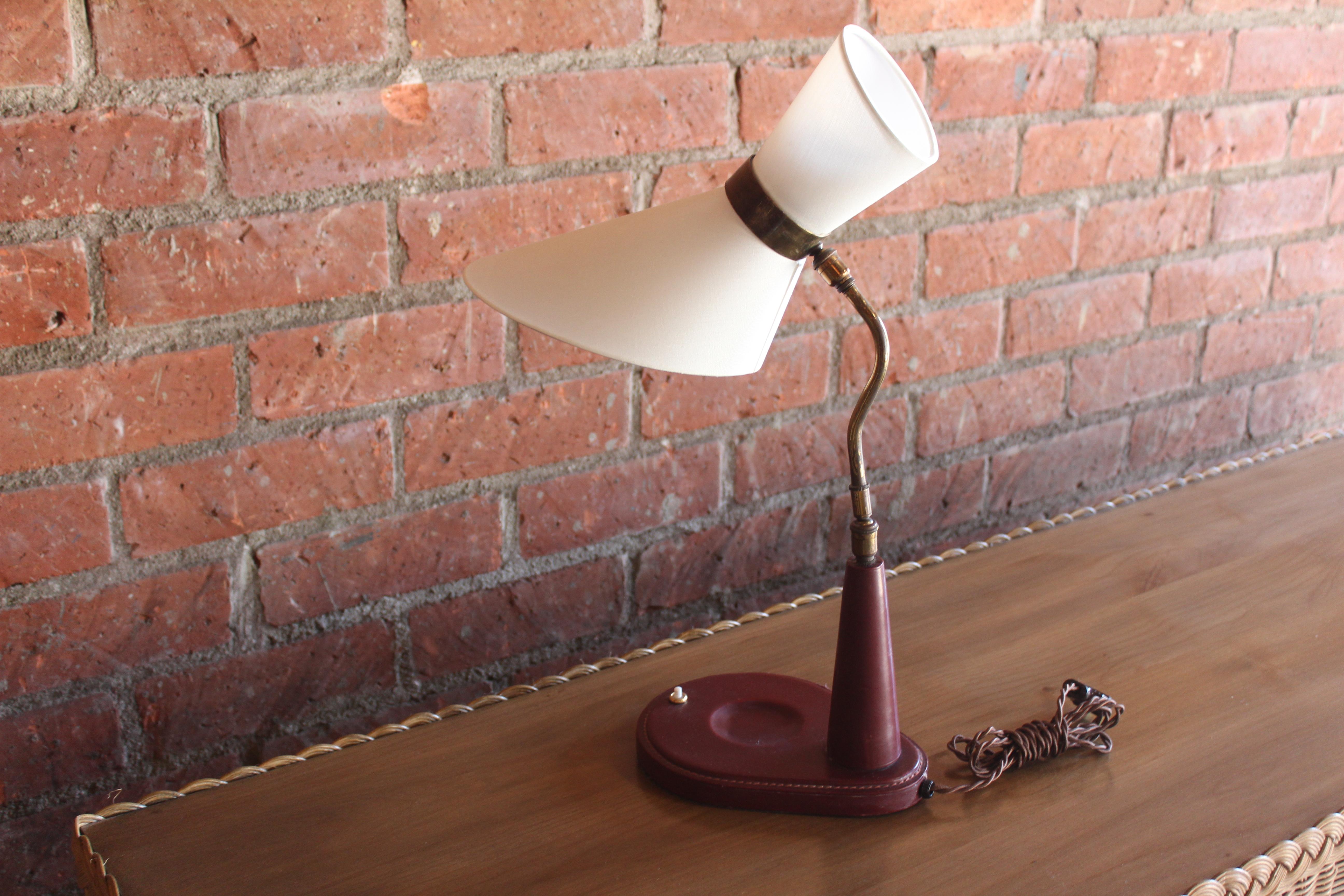 1950s Oxblood Leather Desk Lamp by Jacques Adnet, France 11
